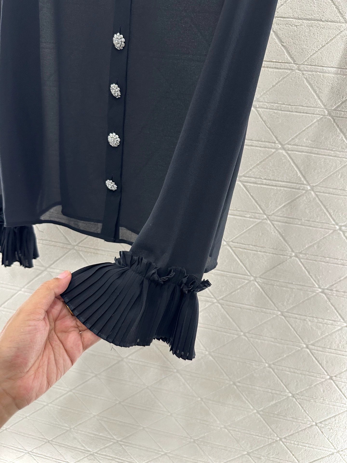 C 25 Accordion Lace Pleated Shirt and Skirt Set