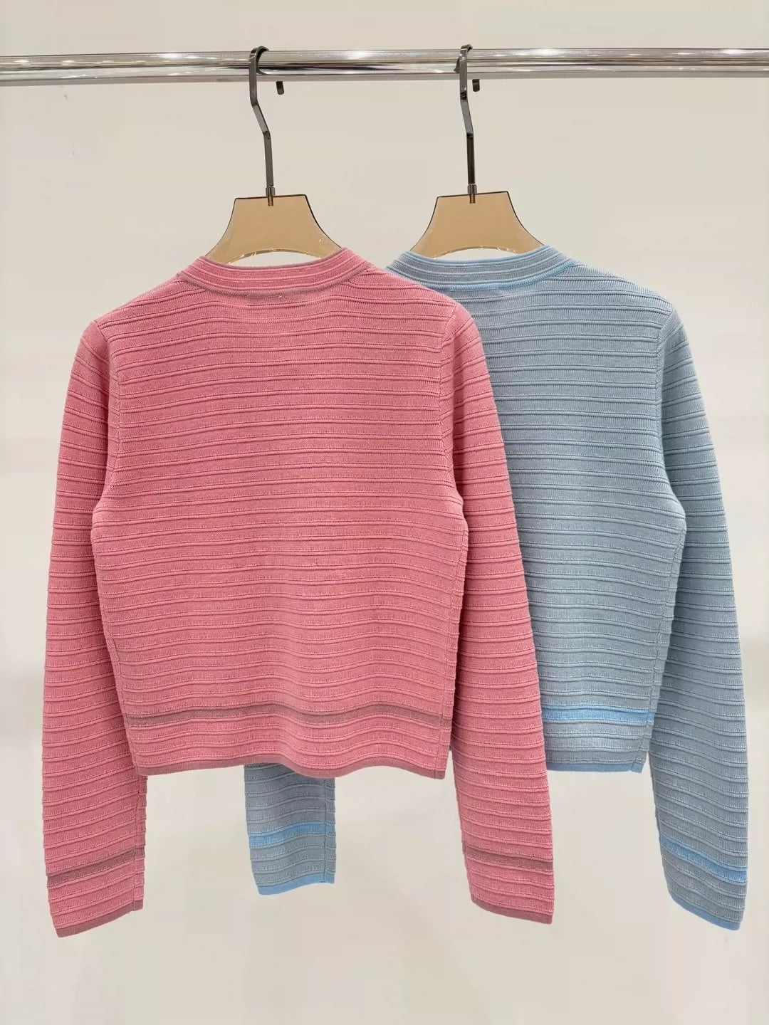 BA 25 Spring and Summer new V-neck irregular metal button simple casual knitted cardigan