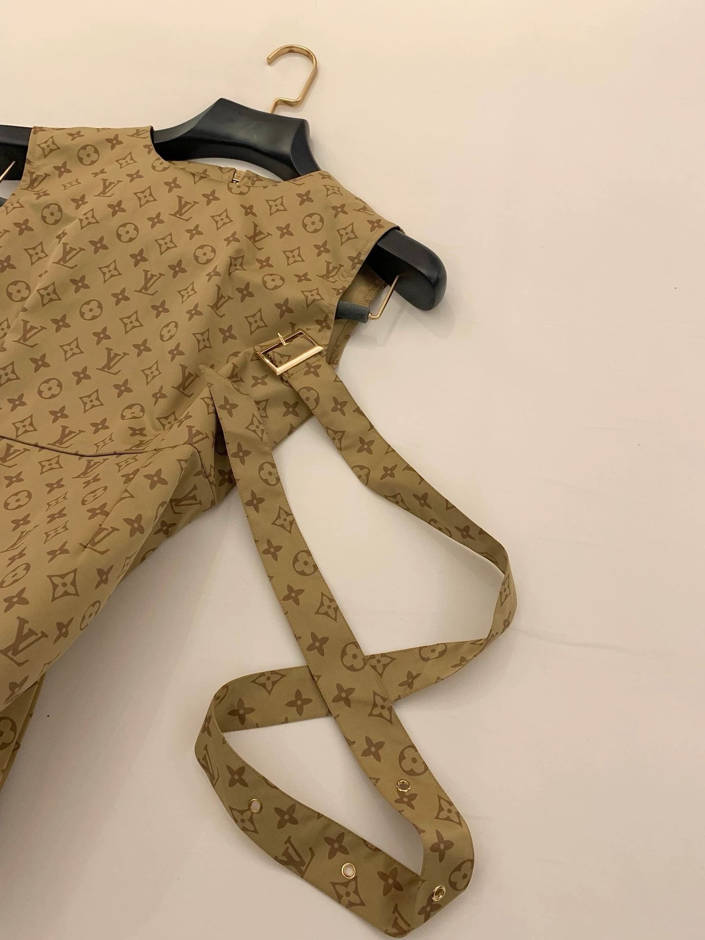 L 25 Khaki Belt Dress