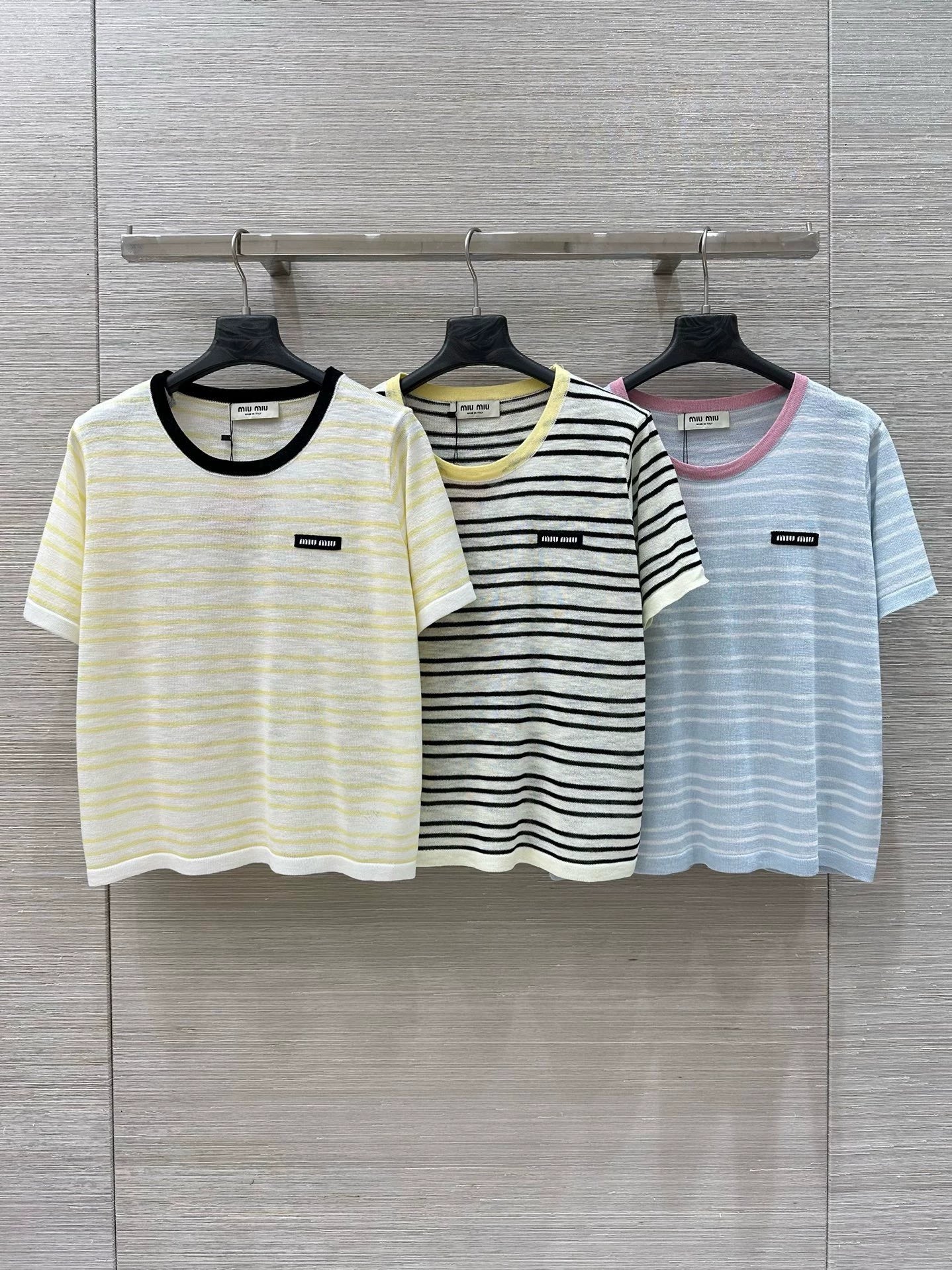 M 25 Striped Knit Short Sleeve Top