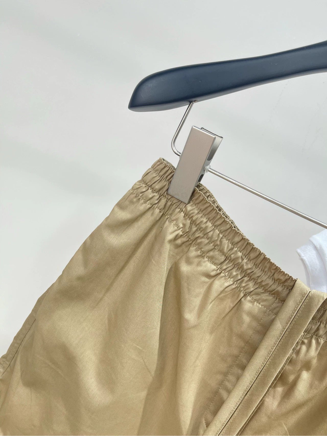 M 25 Khaki casual shorts