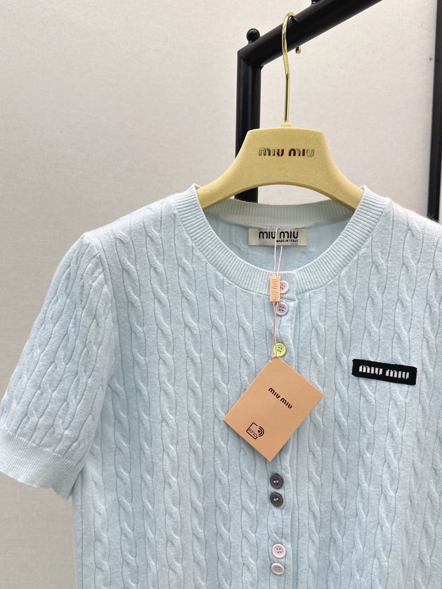 M 25 Spring and Summer New Ageing Style Knitted Short Sleeve