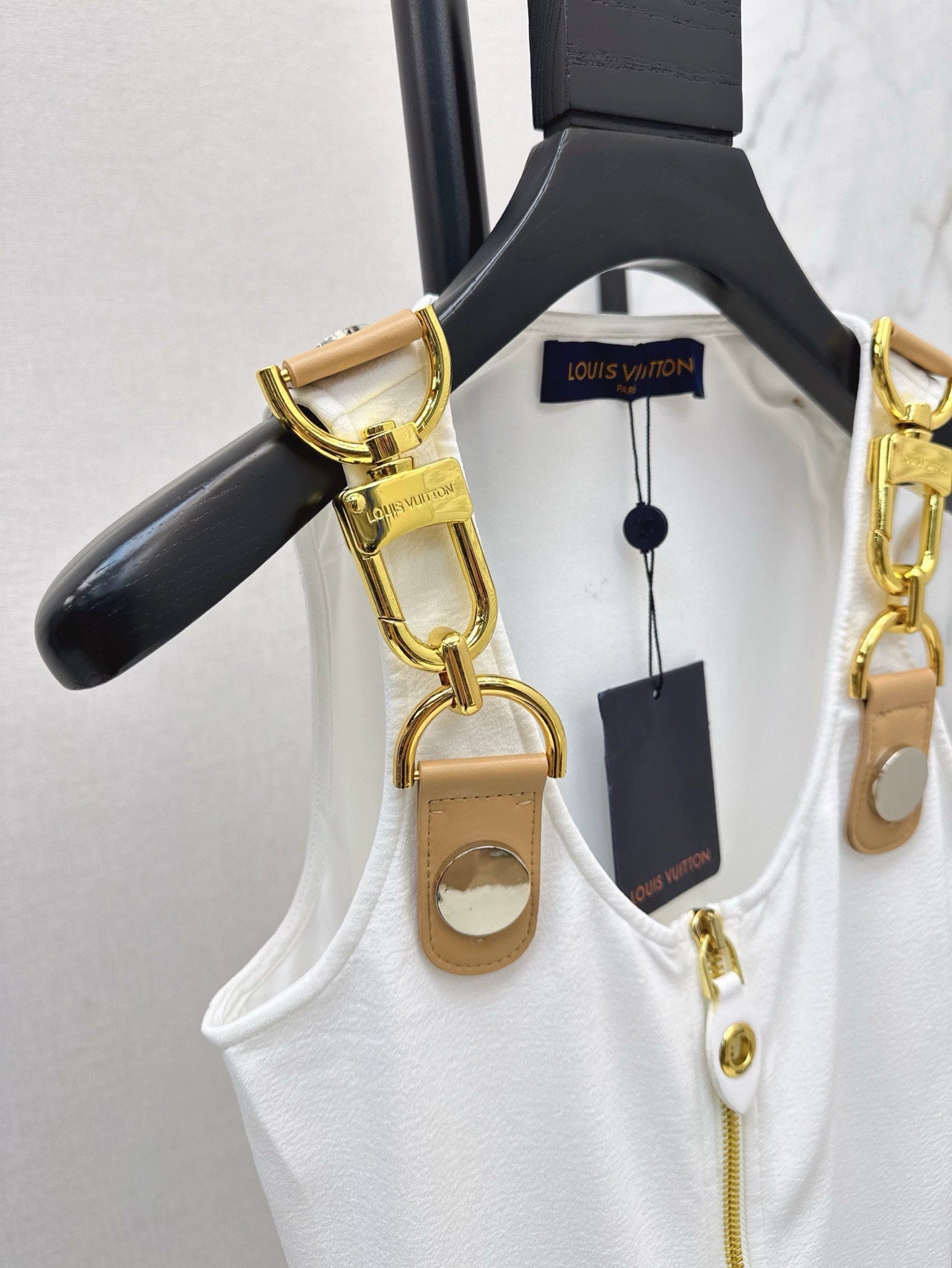 L 25 Spring/Summer New Golden Necklace Camisole Dress