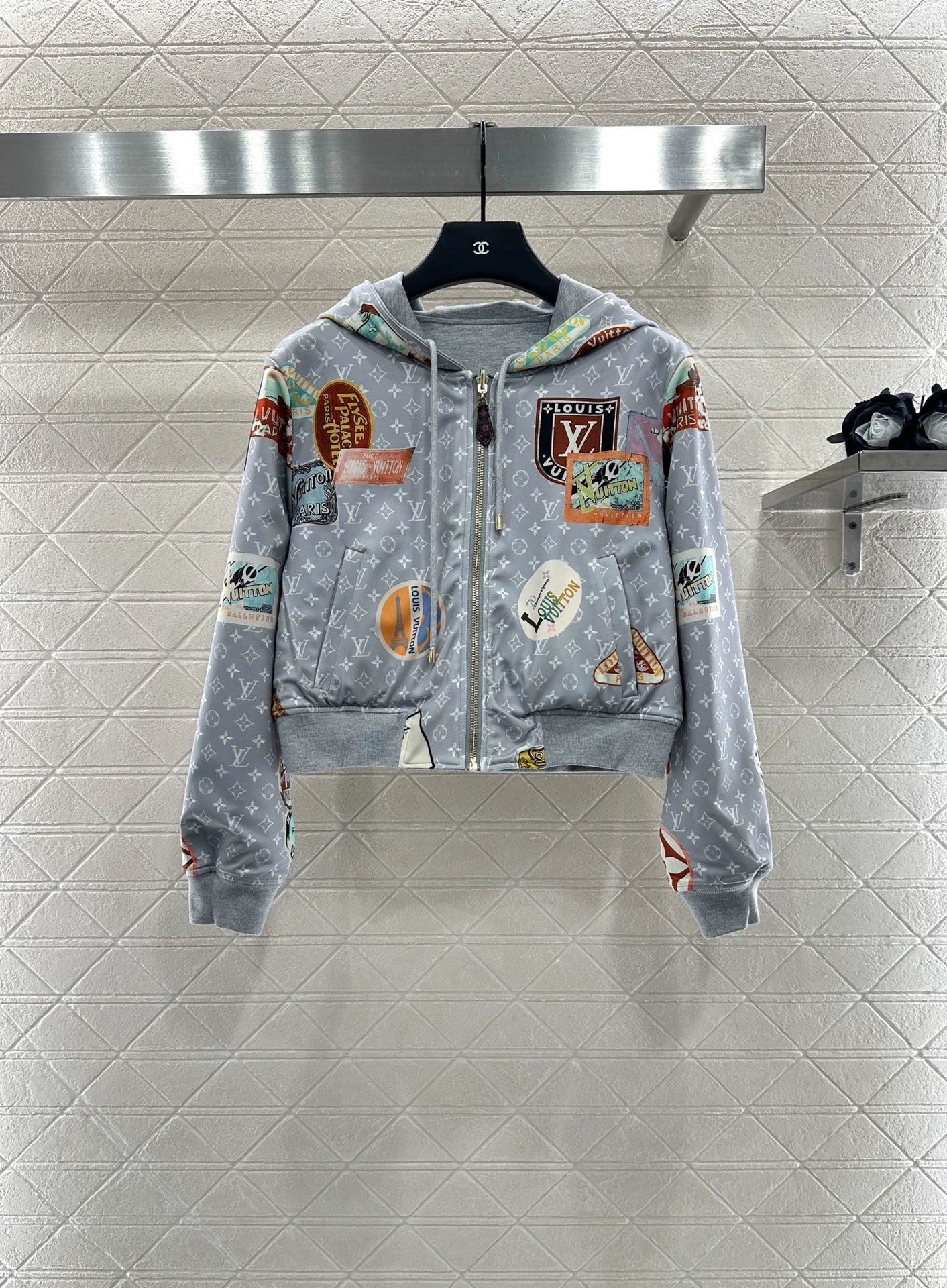L 25 Double-sided hooded jacket + trousers set
