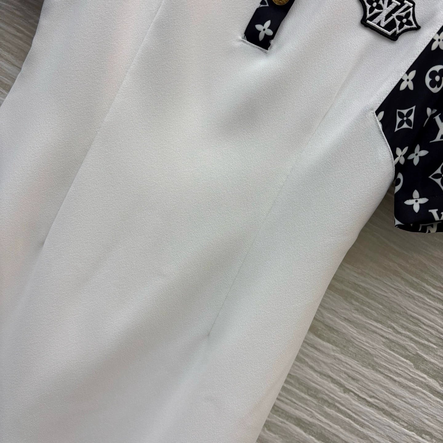 L 25 new lapel dress