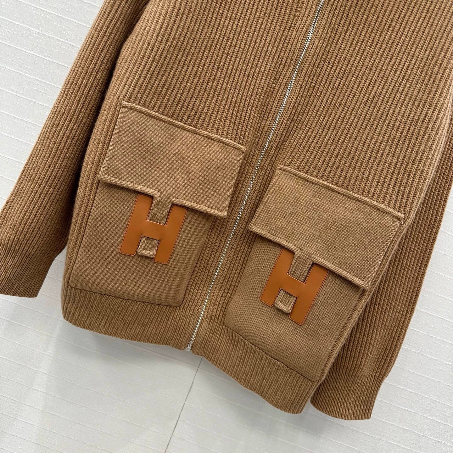 He 25 Mid-length cashmere knitted zip-up jacket(100% cashmere BROWN/GRAY)