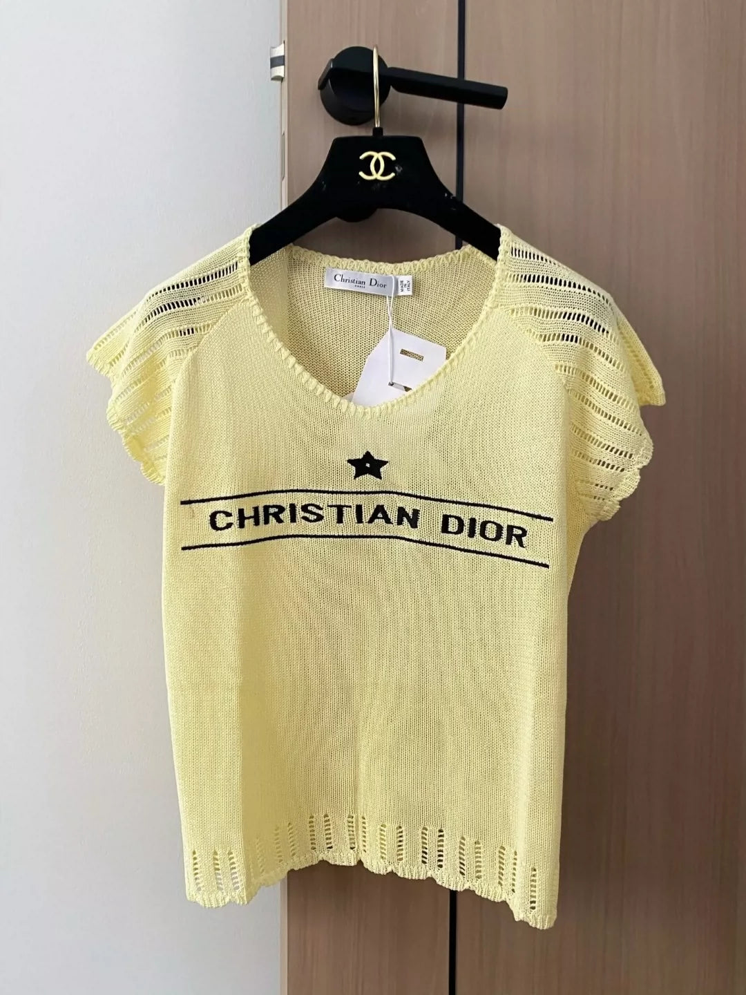 D 25 Spring/Summer Cutout Short Sleeve