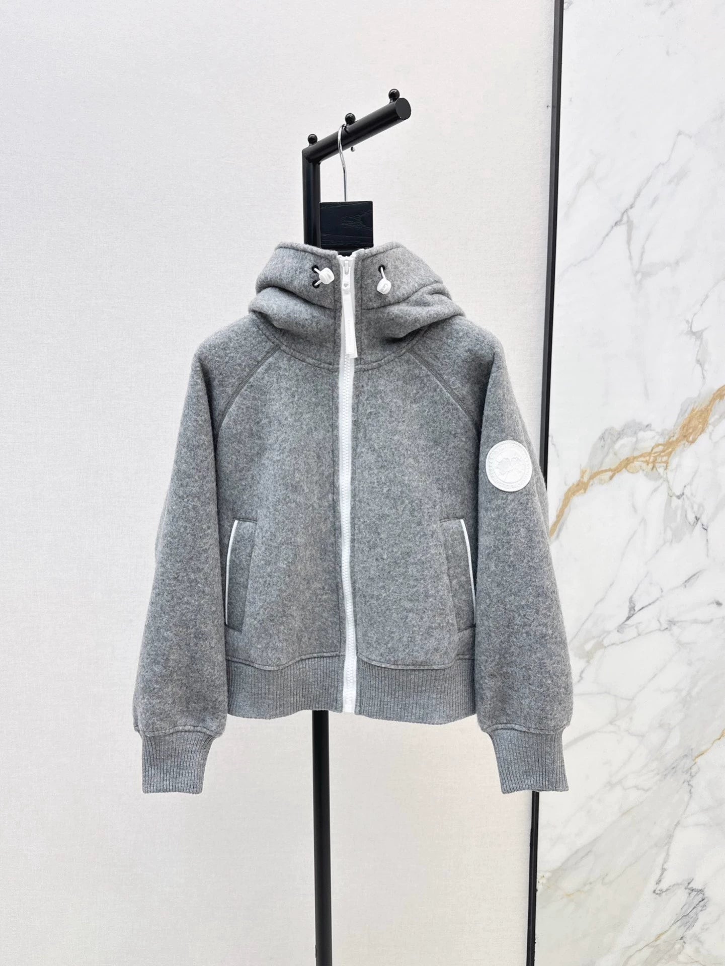 25 Wool sports sweatshirt jacket