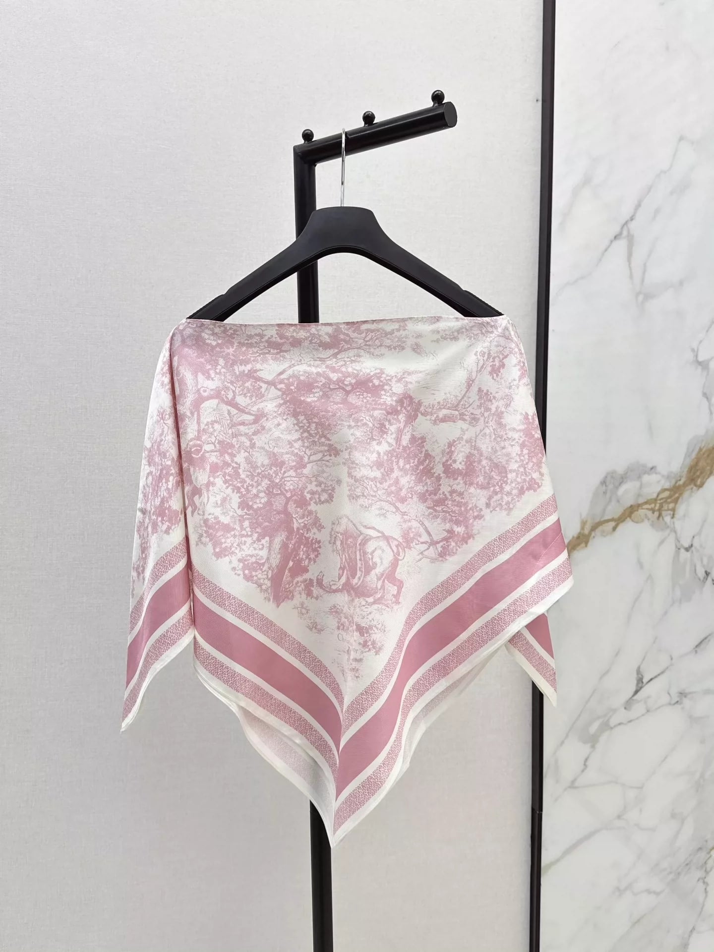 Di 25 Holiday style silk printed scarf cape cardigan