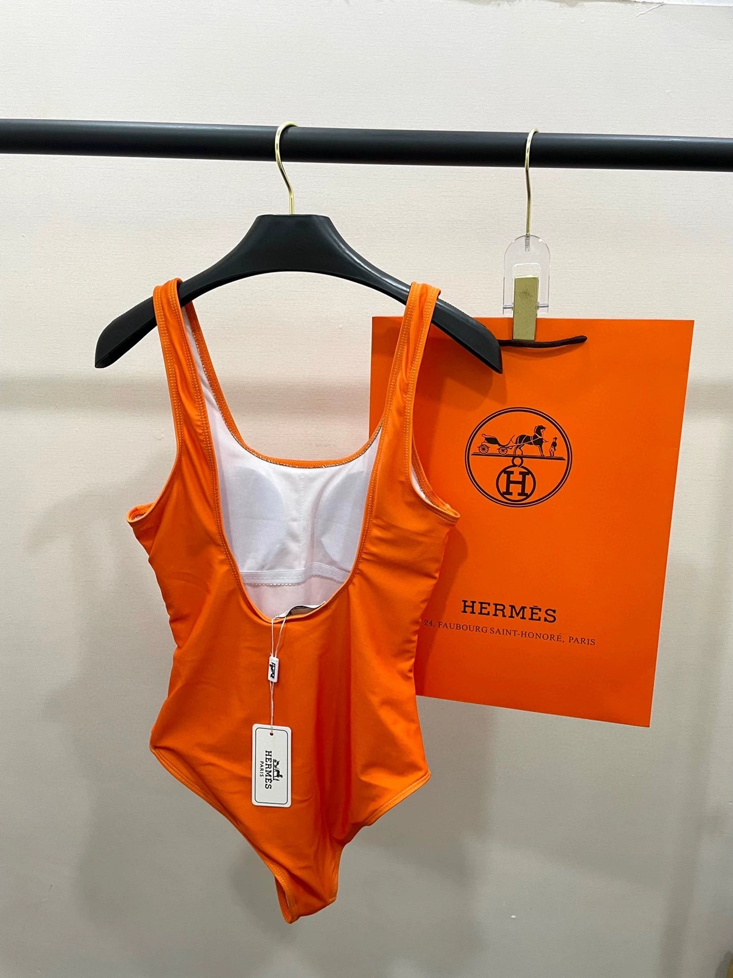 H 25 New Orange One-piece Swimsuit