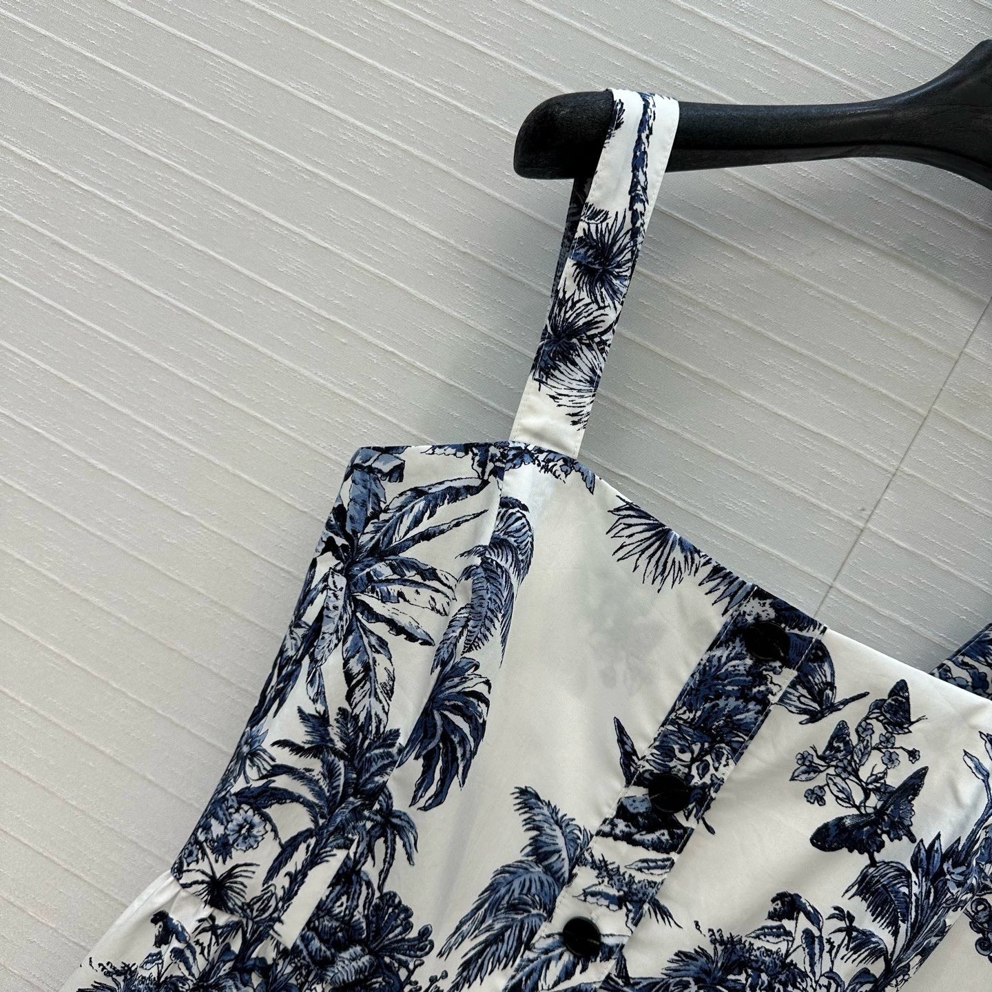 D 25 Spring/Summer New Printed Halter Sheath Waist Dresses