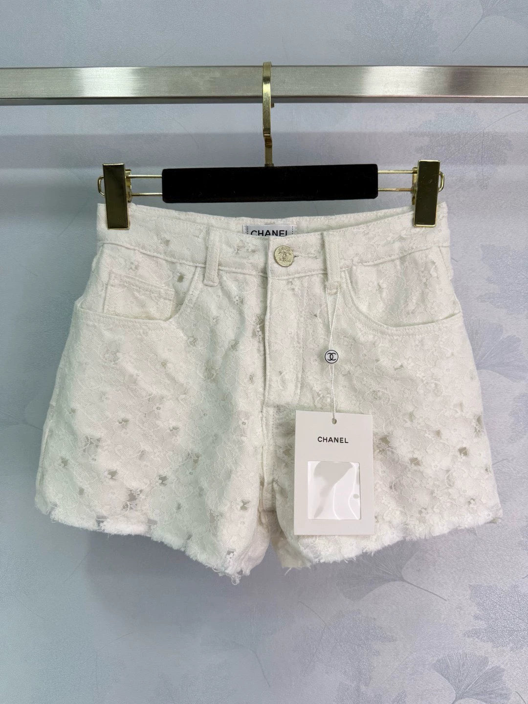 C 25 Spring/Summer new lace lined denim white shorts