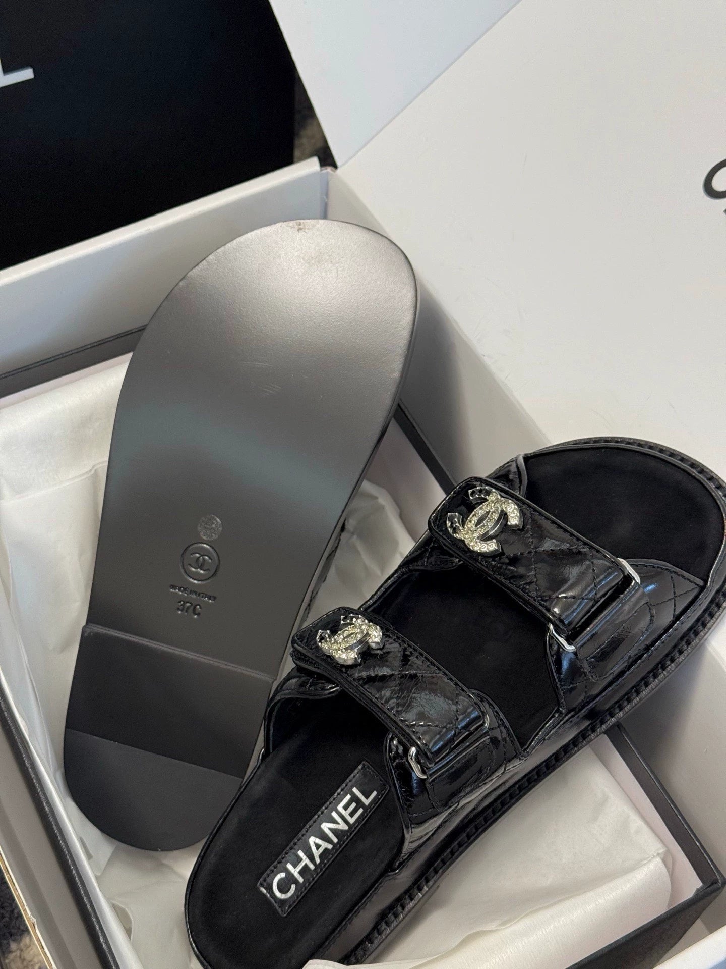 C 25 Summer New Rhinestone Logo Beach Sandals