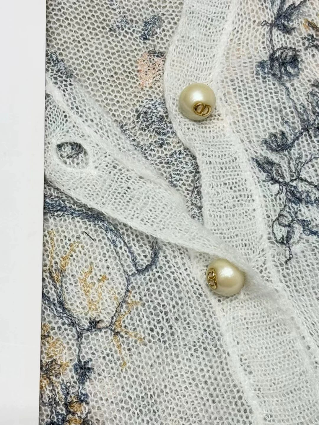 D 25 new early autumn knitted cardigan