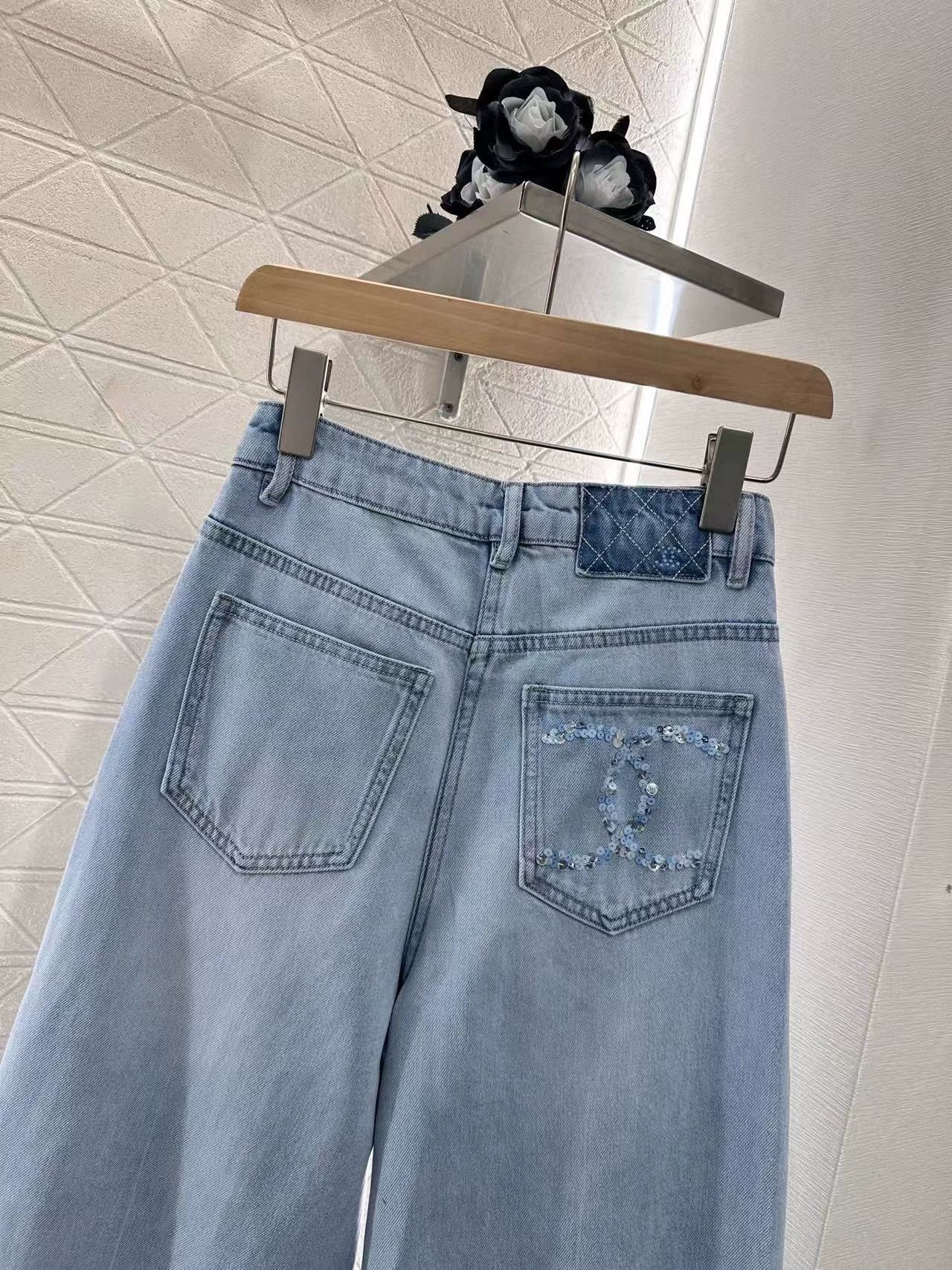 C 25 summer new sequins letters straight jeans