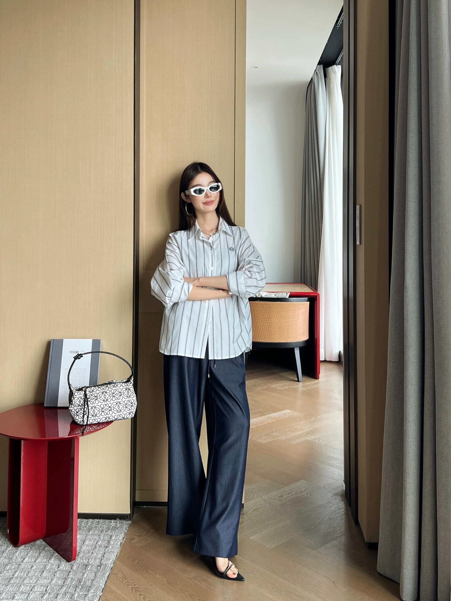 LO 25 Blue striped embroidered batwing sleeve shirt