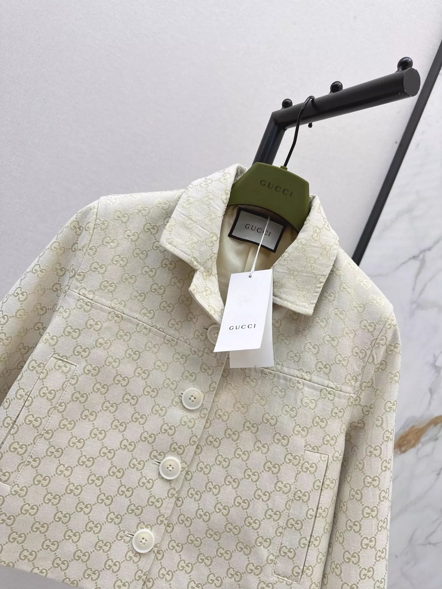 G 25 Spring and Summer New Short Long Sleeve Jacket