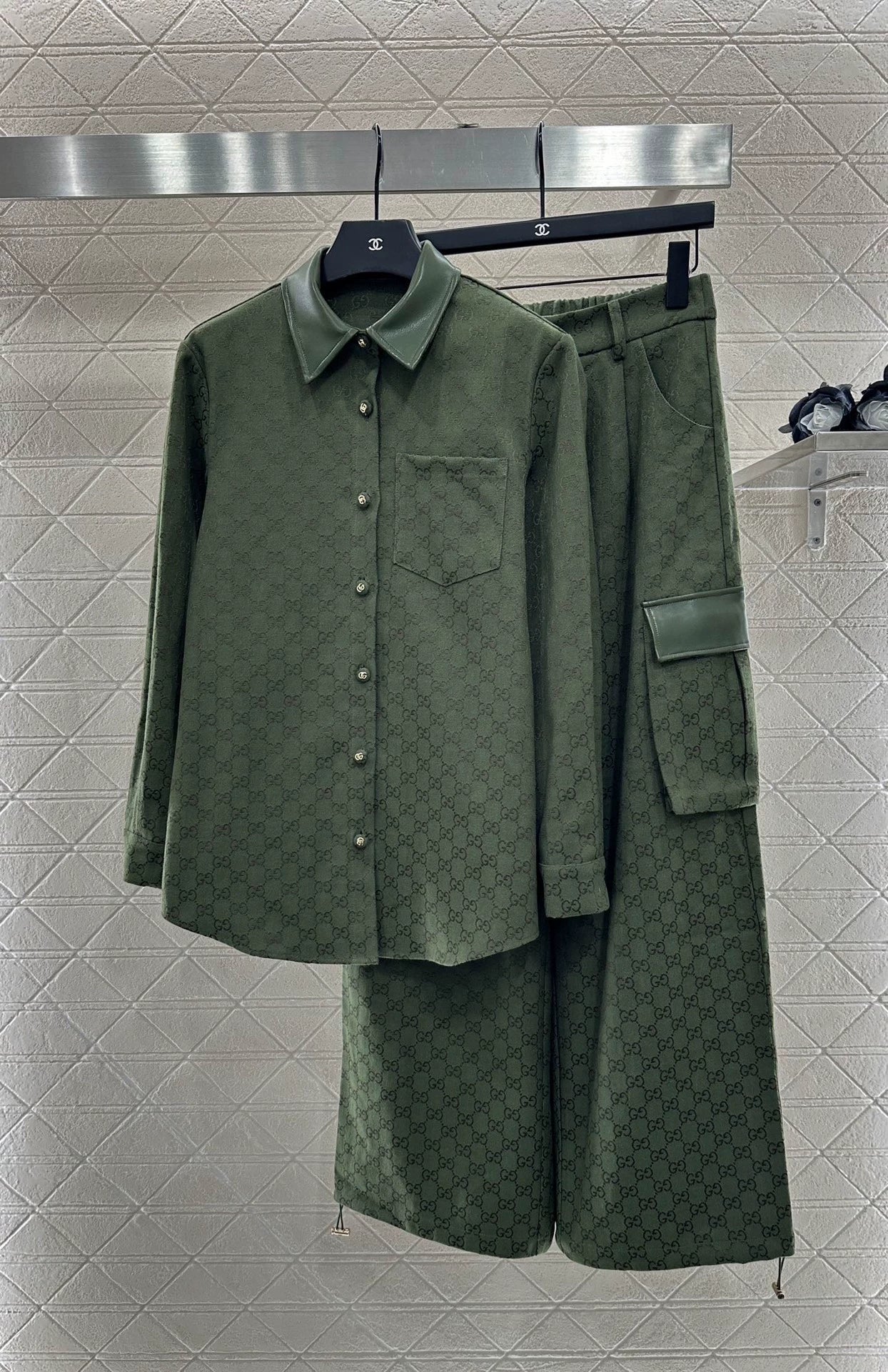 G 25 Leather jacquard shirt and trousers set