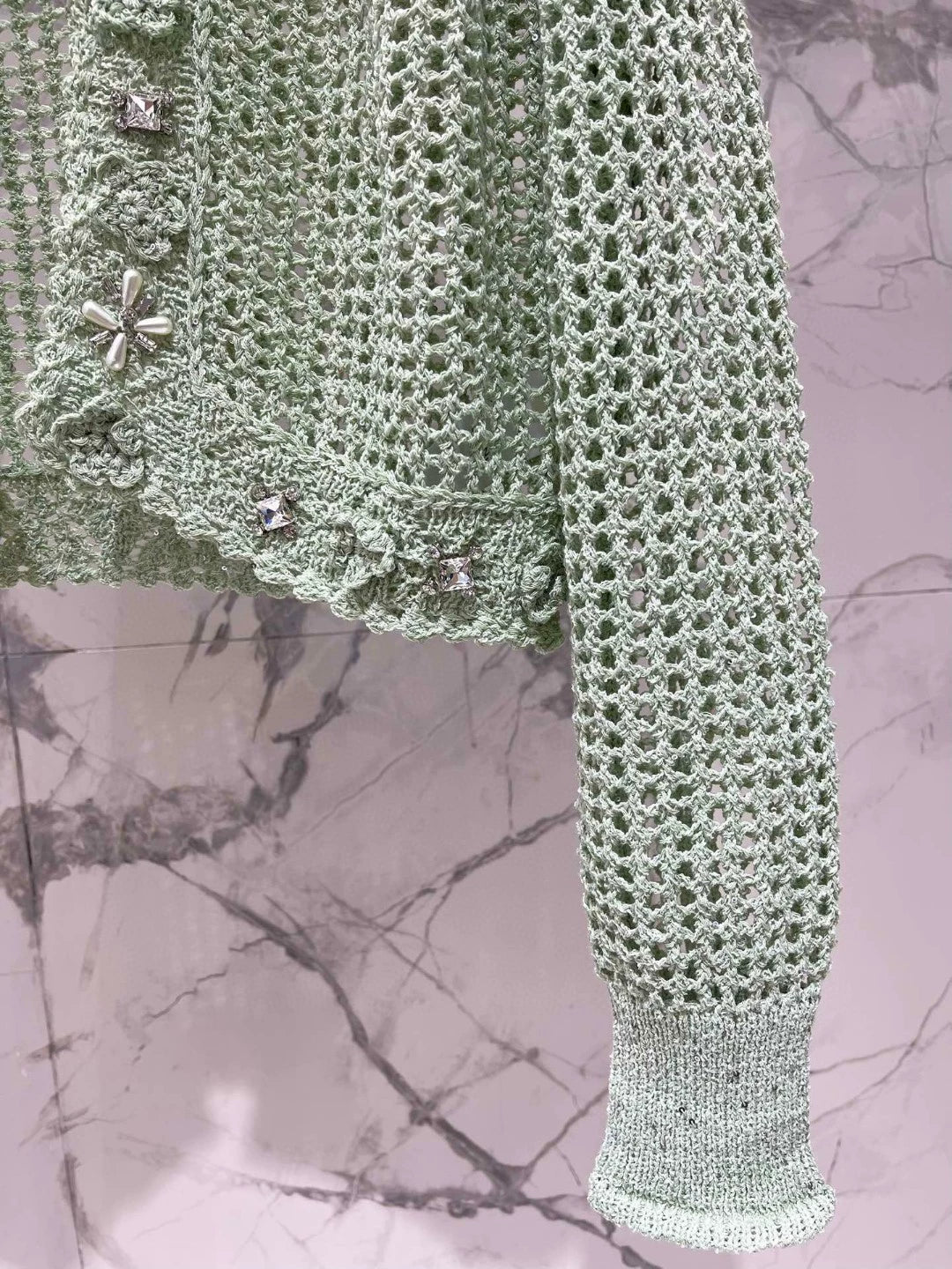 CE 25 new retro heavy-duty pearl diamond decoration lace crochet knitted cardigan