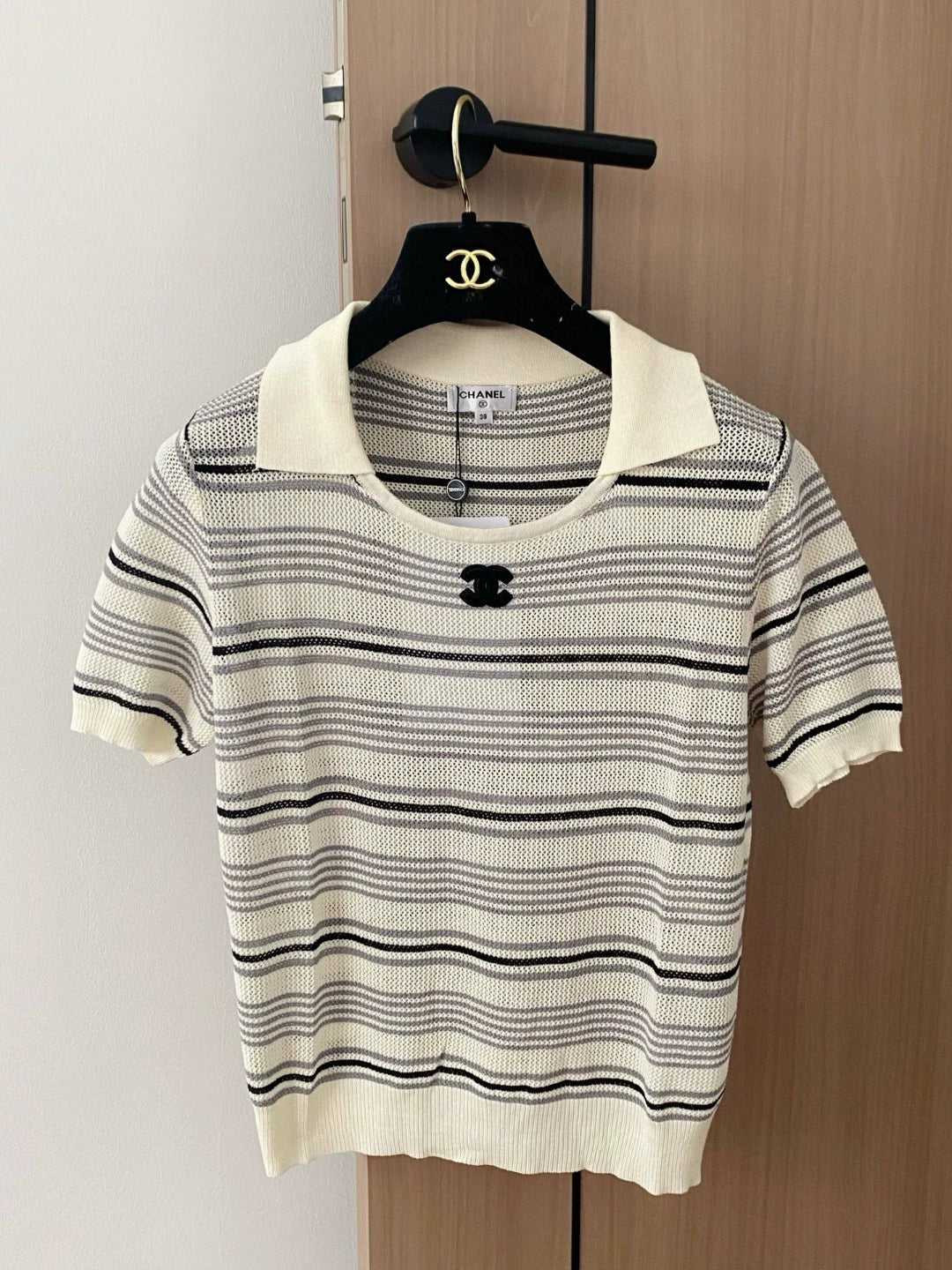C 25 new color clashing striped lapel short sleeve knit