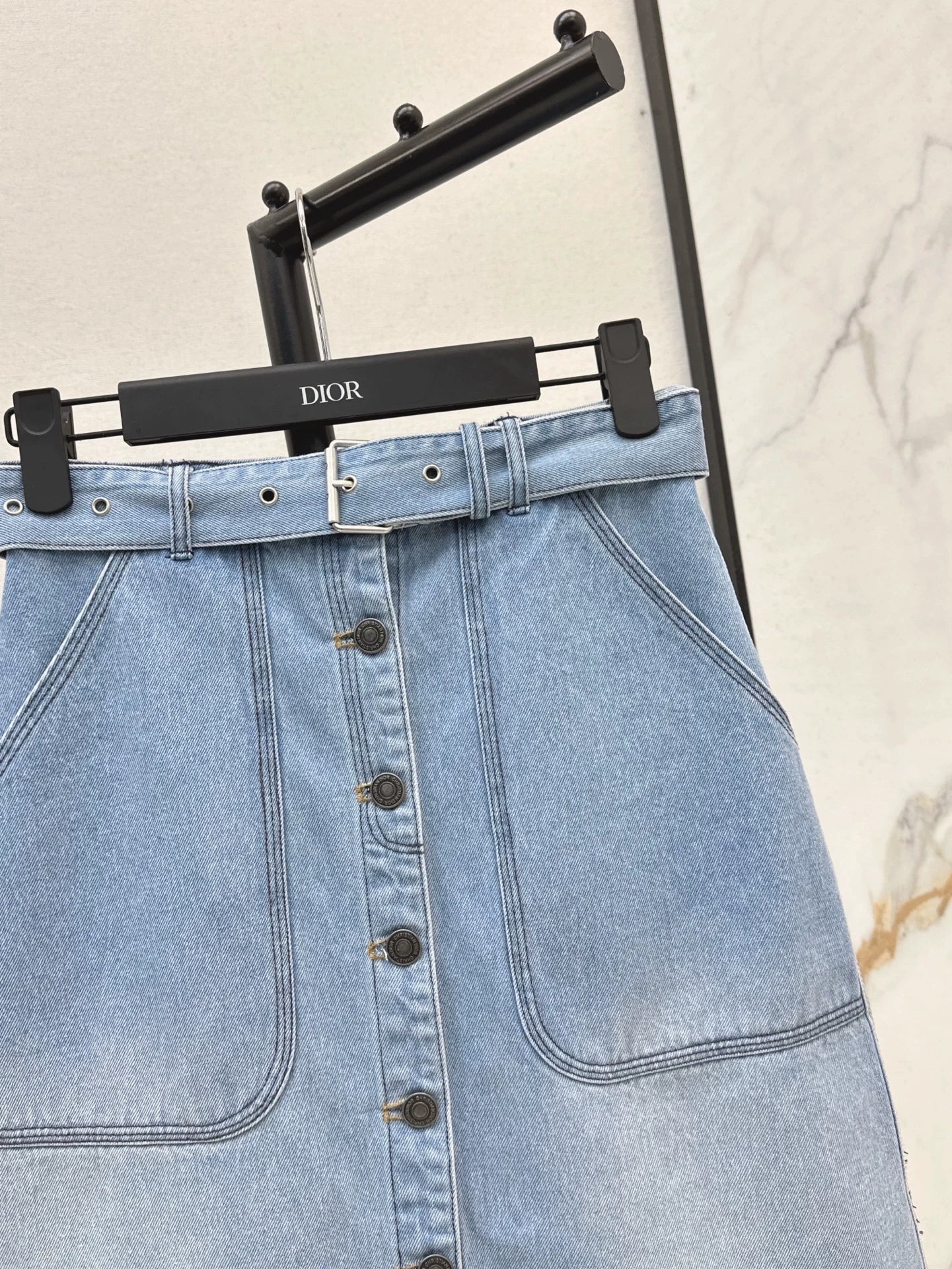 D 25 Spring/Summer New Denim Half Skirt