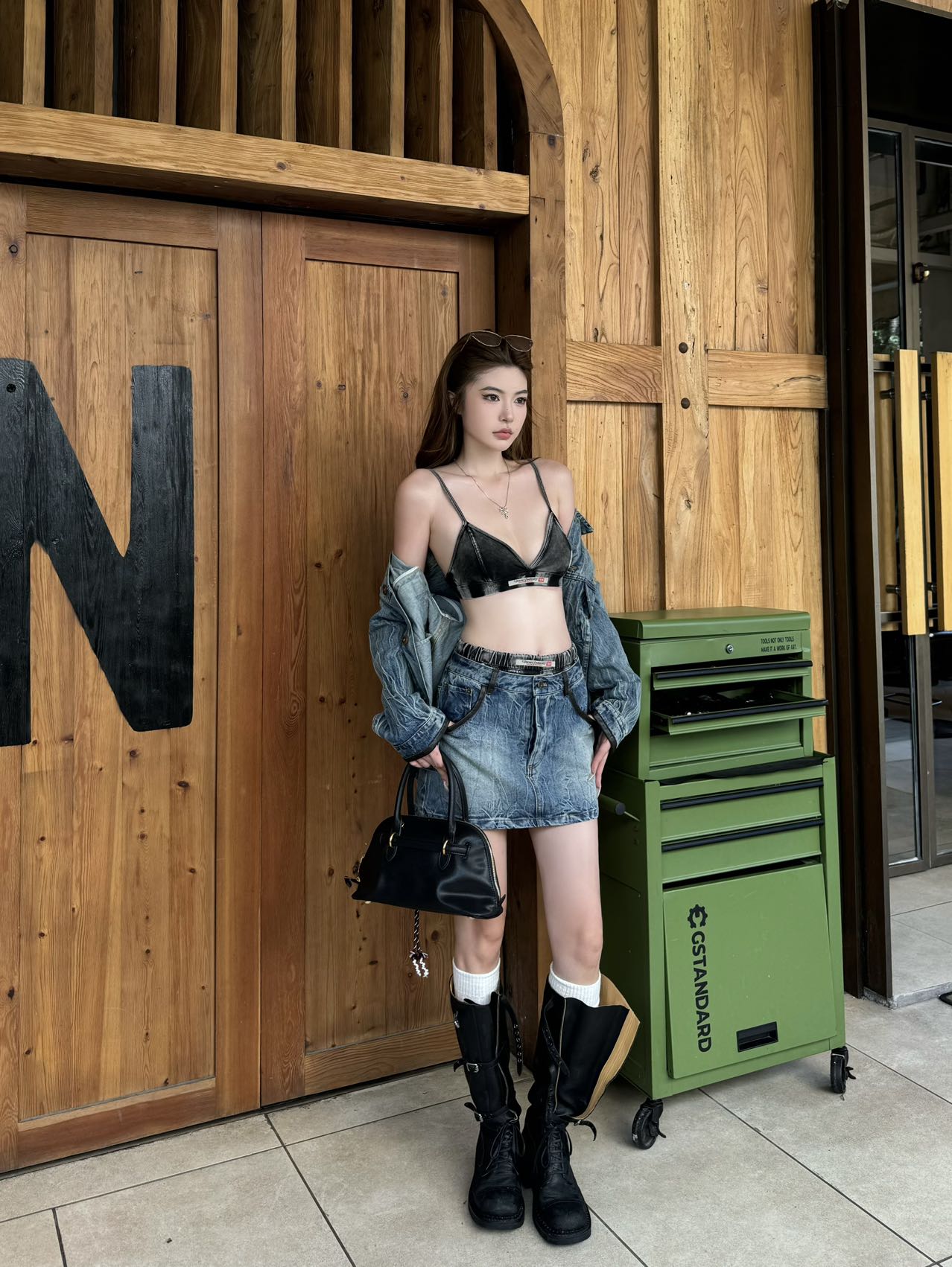 M 25 new style distressed denim skirt