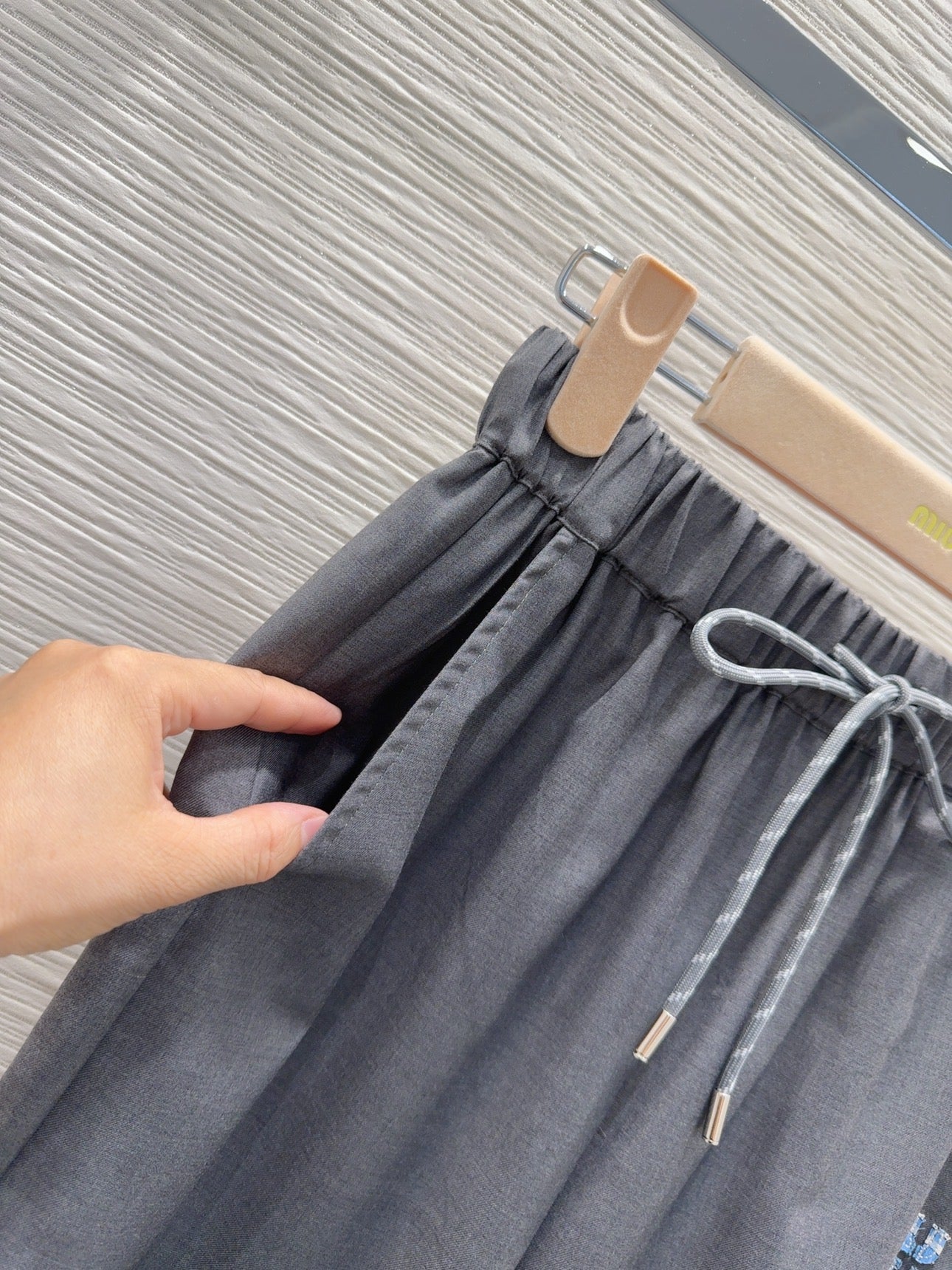 M 25SS New Arrival Versatile Loose-Fit Trousers