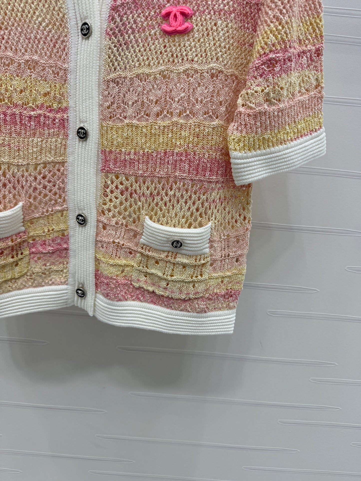 C Spring/Summer 25 Gradient color knit short sleeve cardigan