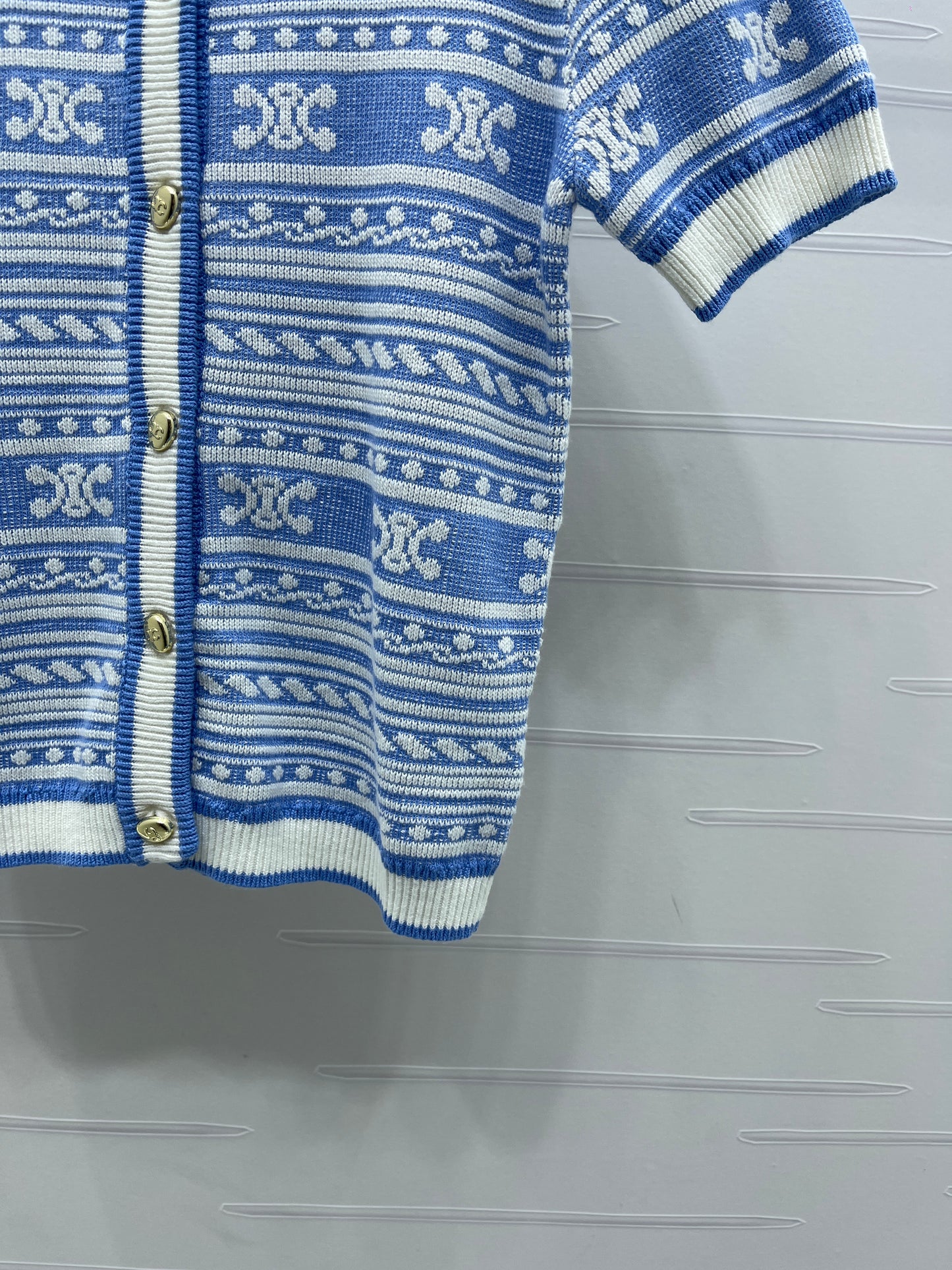 CE 25 Early Fall Arc de Triomphe Pattern Knitted Short Sleeve Cardigan