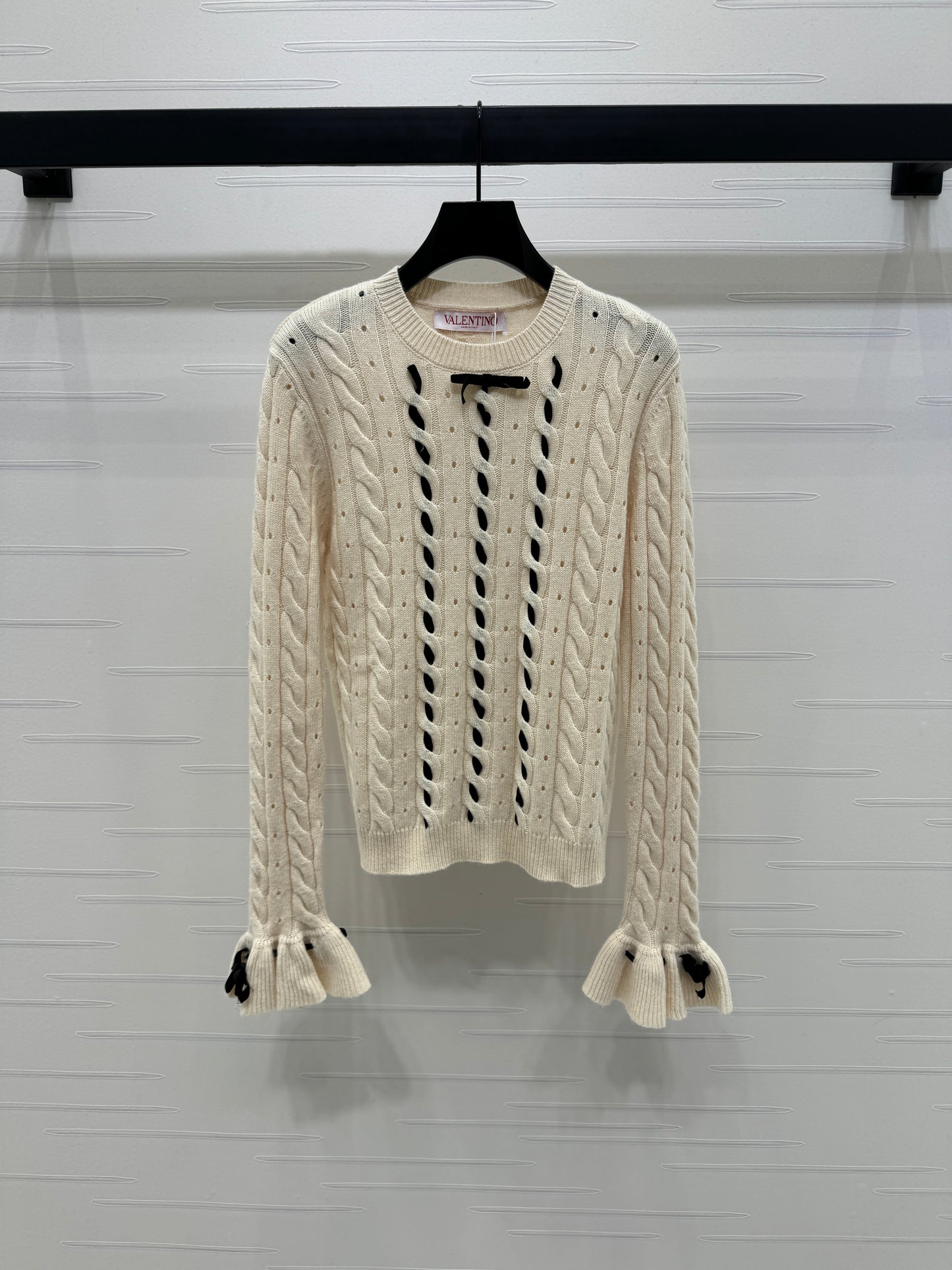 V 25 Early Fall Braided Knitted Pullover Long Sleeve Sweater