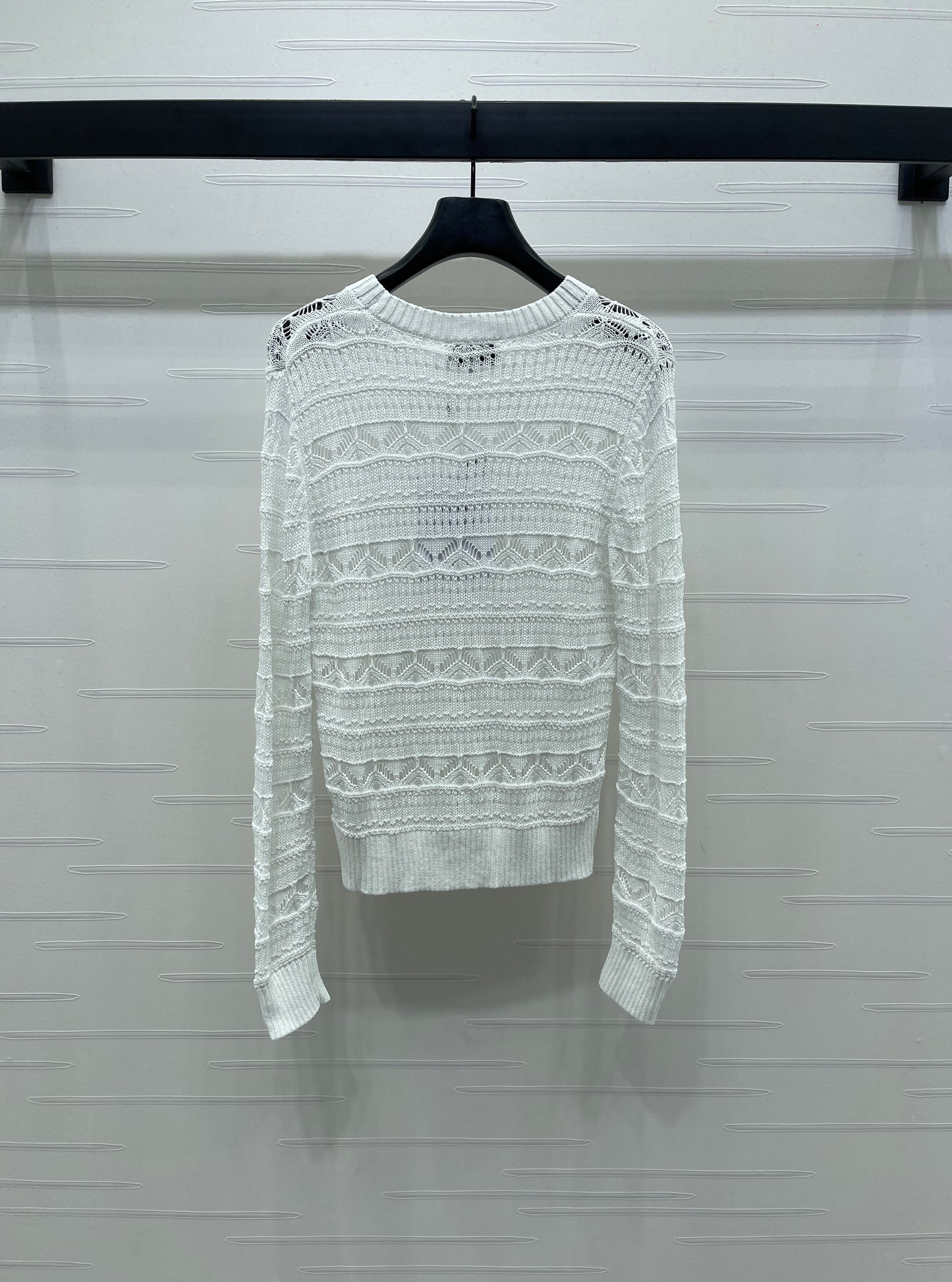C 25 Spring/Summer Lace-Patterned Knit Long-Sleeve Top