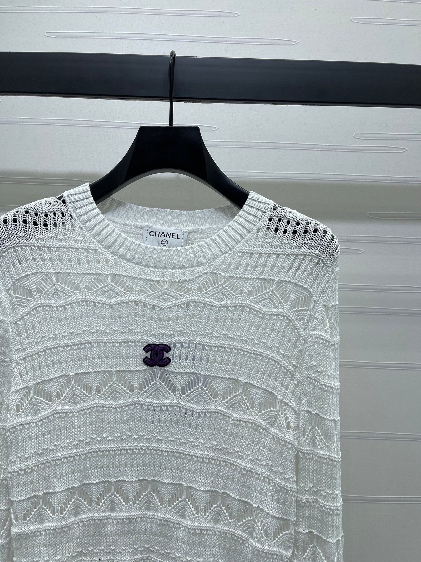 C 25 Spring/Summer Lace-Patterned Knit Long-Sleeve Top