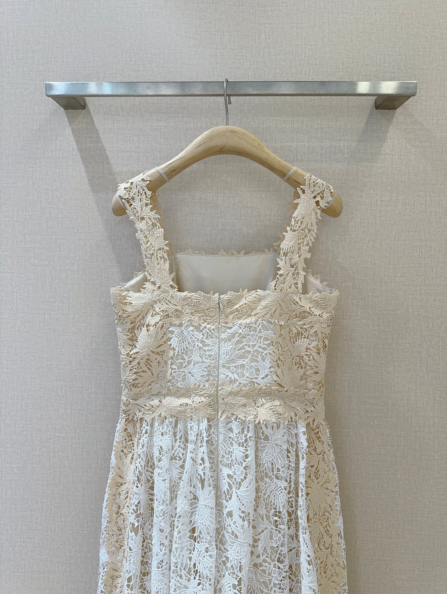 D 25 Early Spring New Fairy-Tale Evening Gown 👗