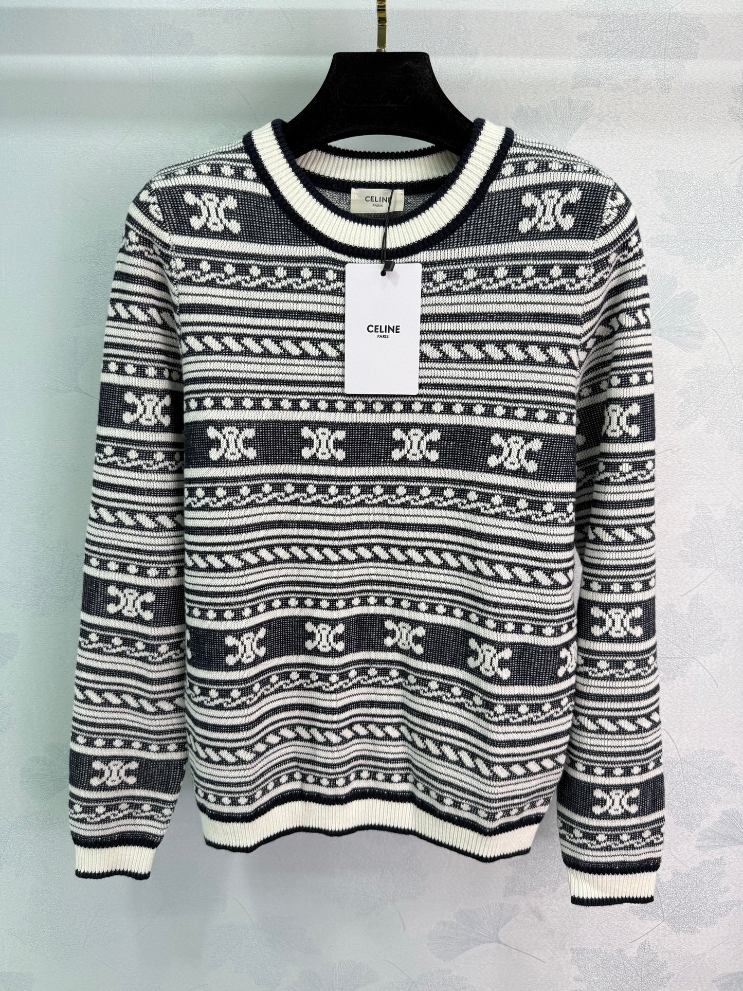 CE 25 Spring and Summer Patterned Knitted Long Sleeves