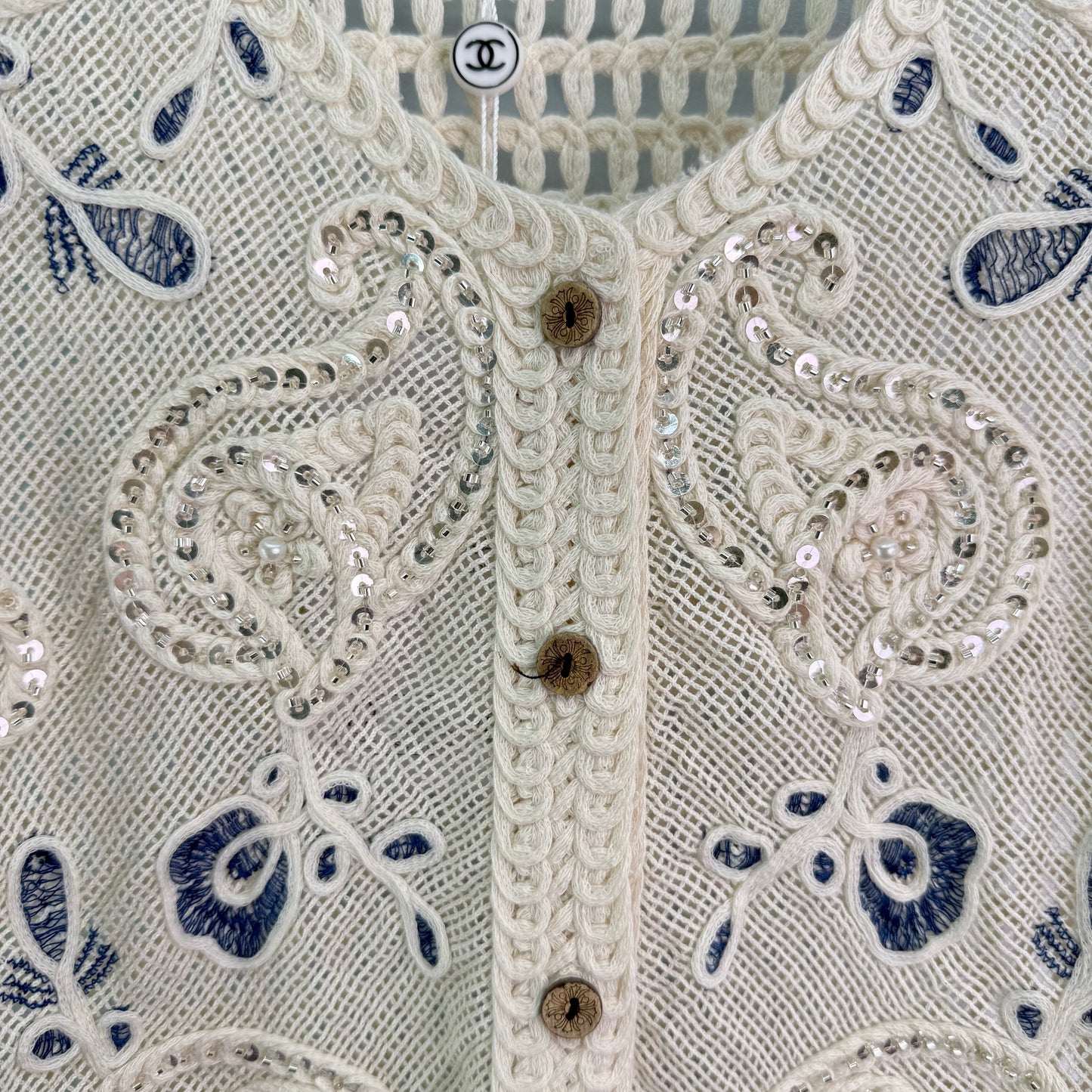 C 25 Early Autumn 3D Crochet Vest