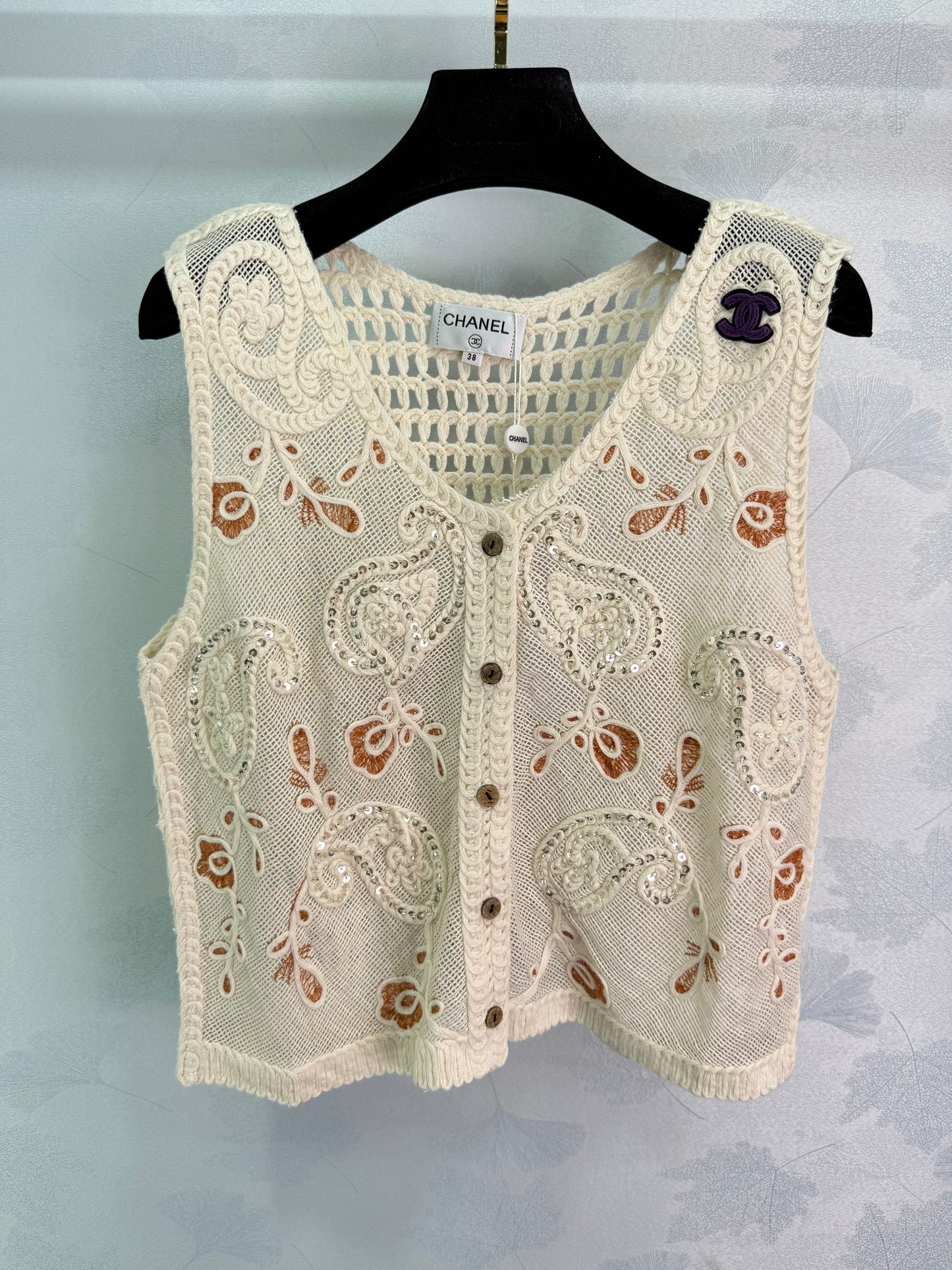 C 25 Early Autumn 3D Crochet Vest