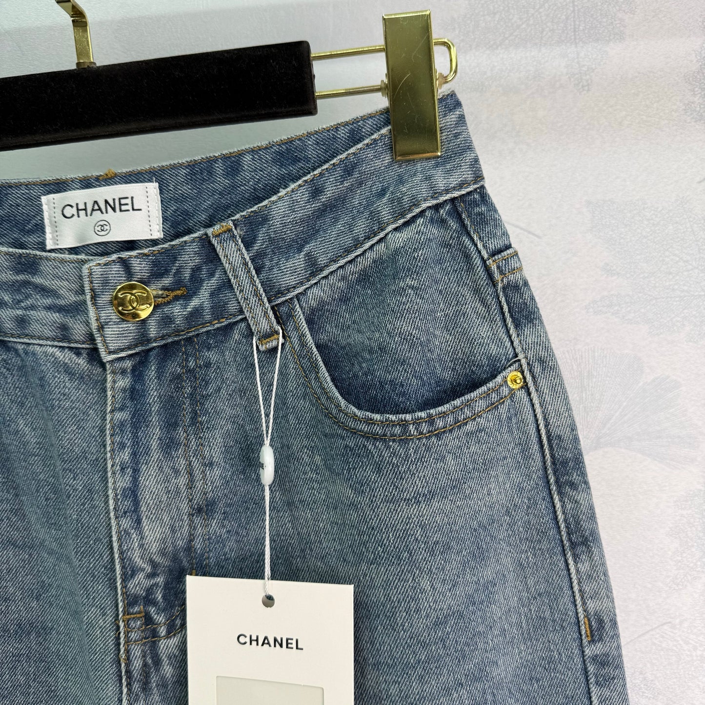 C 2025 Early Fall New High-Rise Straight-Leg Jeans
