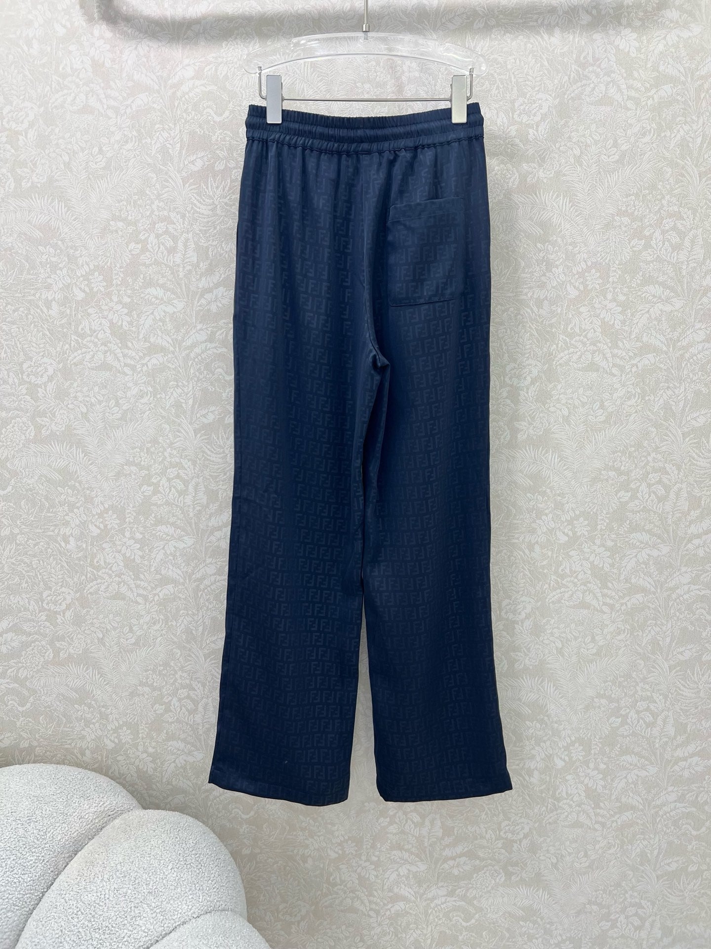 F 25 Summer New Old Flower Alphabet Dark Printed Wide Leg Pants