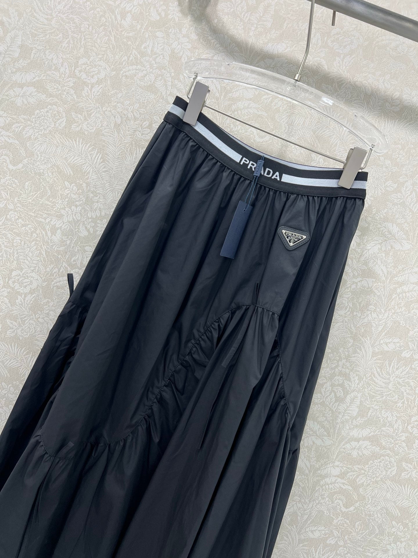 p 25 new elastic skirt