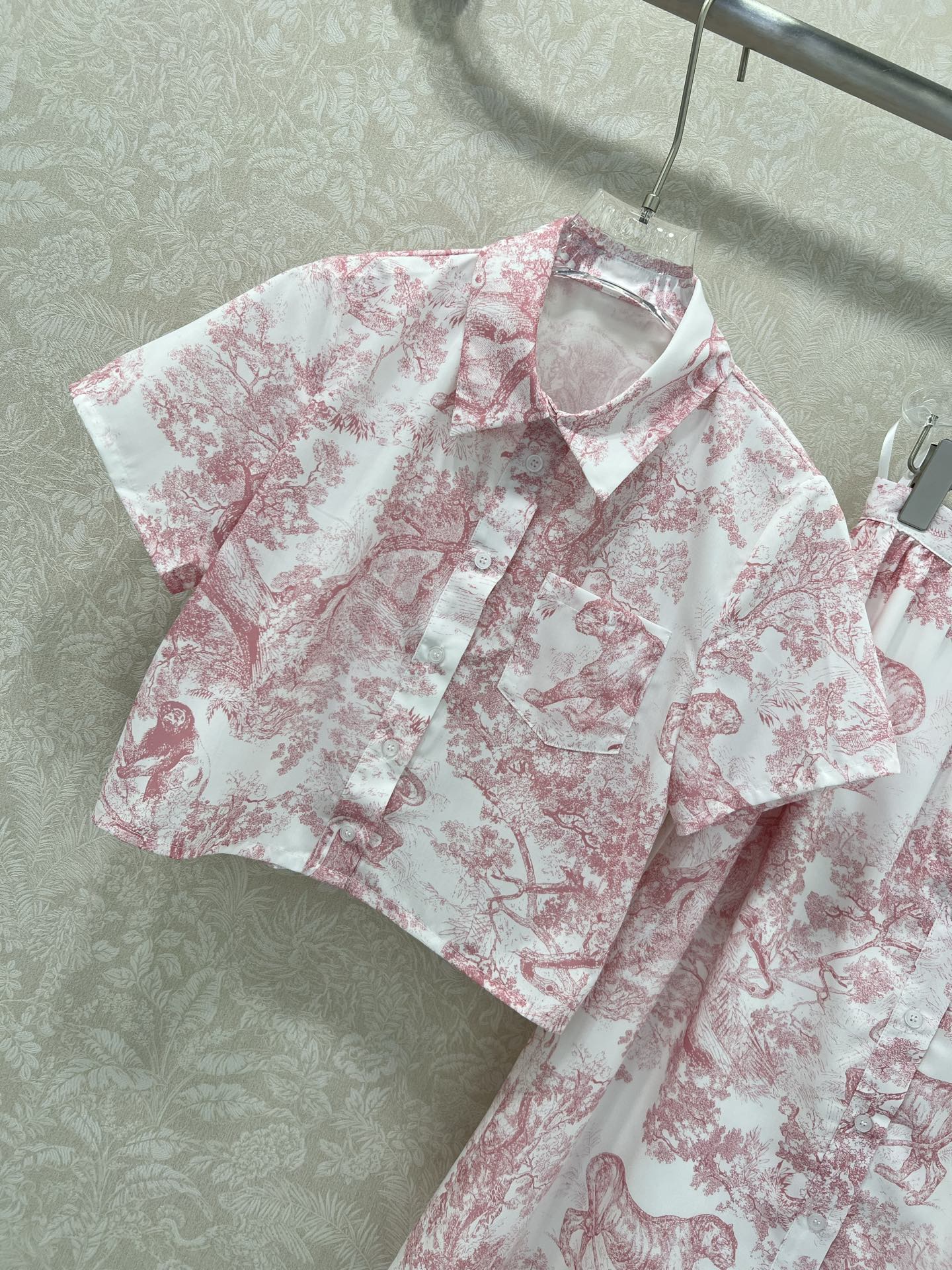D 25 Summer new classic jungle animal suits