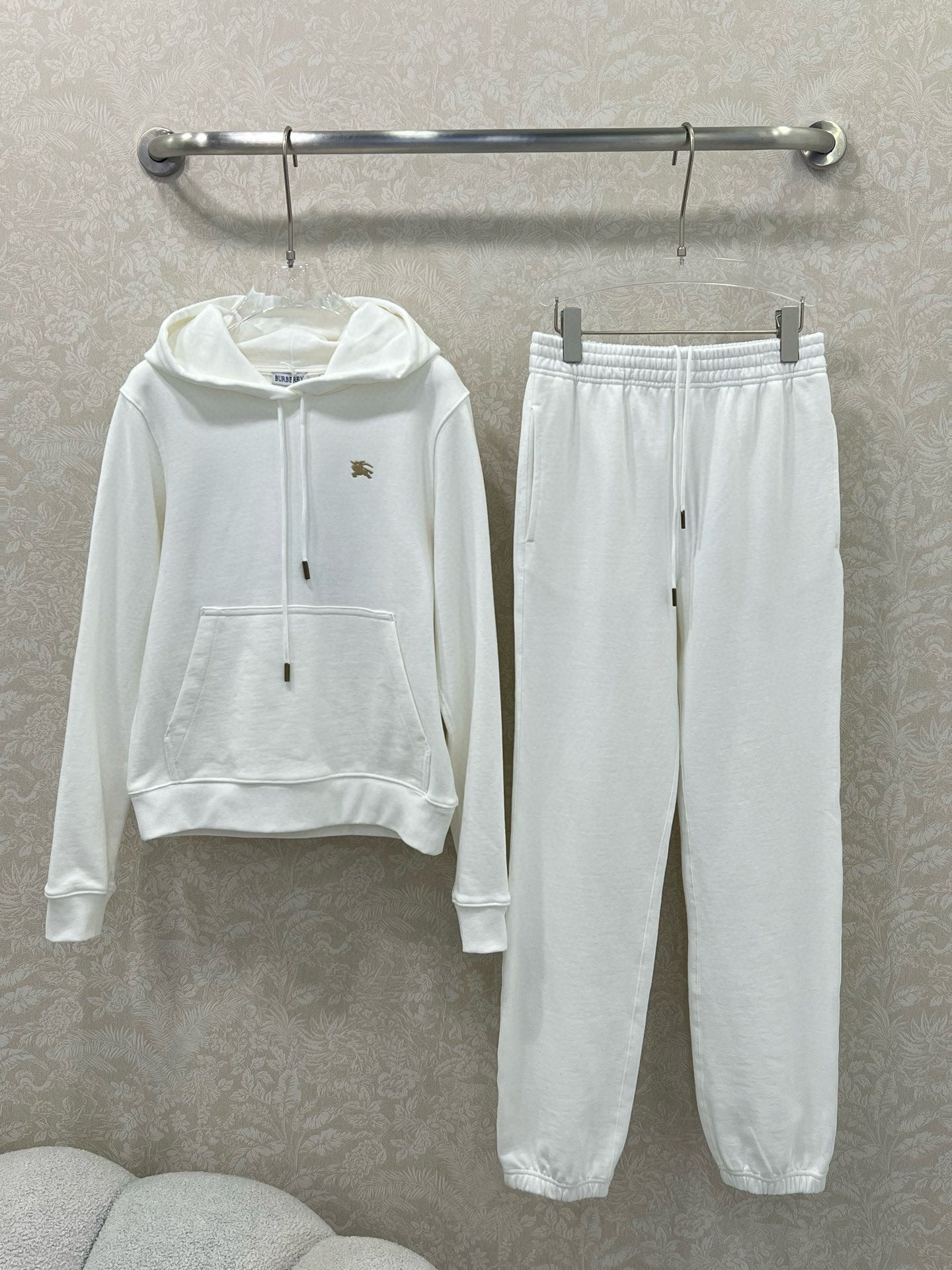 BU 25 Hooded drawstring zipper jacket and pants set