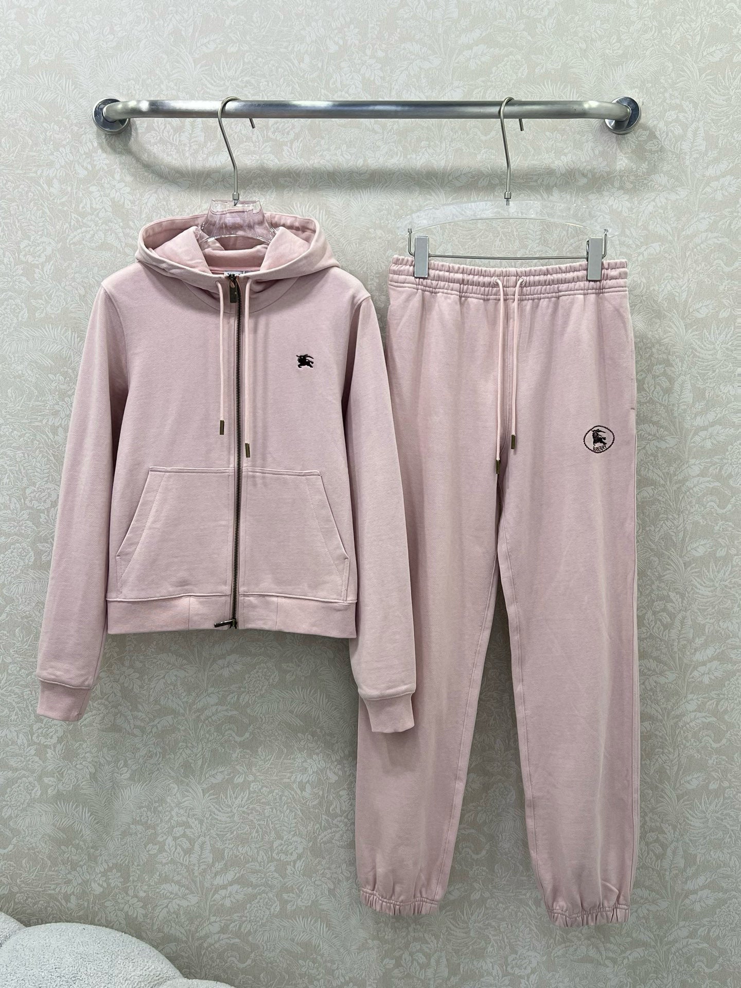 BU 25 Hooded drawstring zipper jacket and pants set