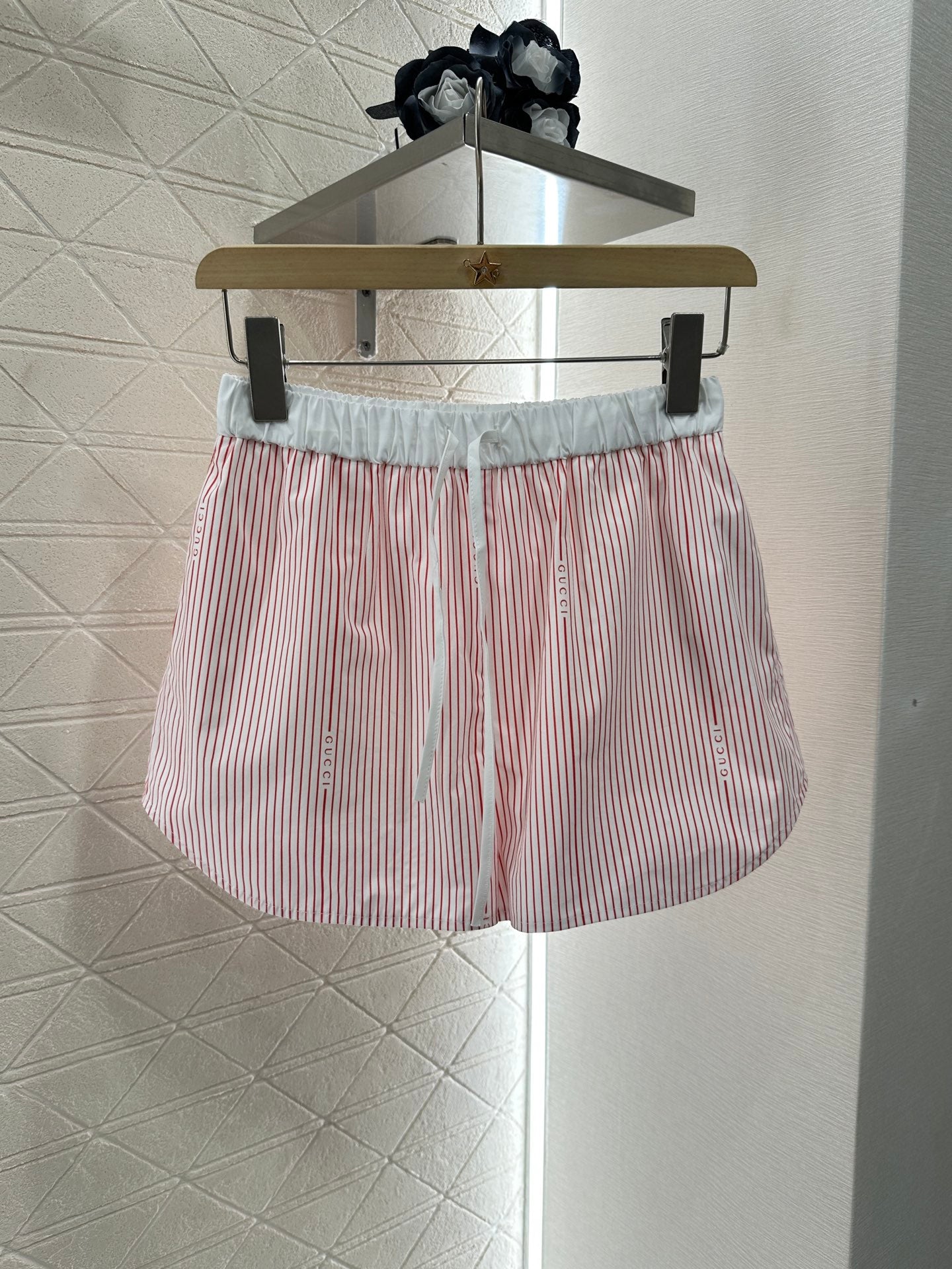G 25 Striped Mid Sleeve Shorts