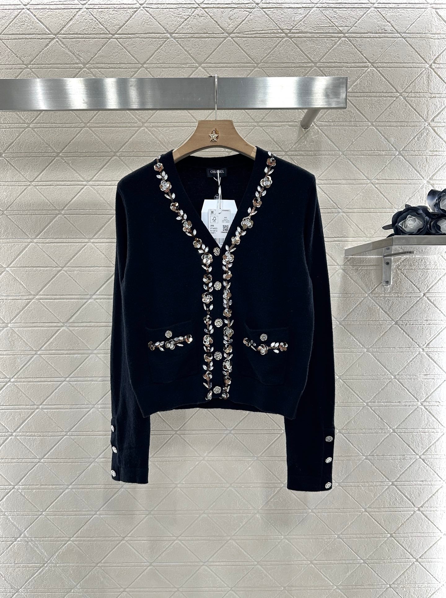 C 25 Beaded flower knitted cardigan
