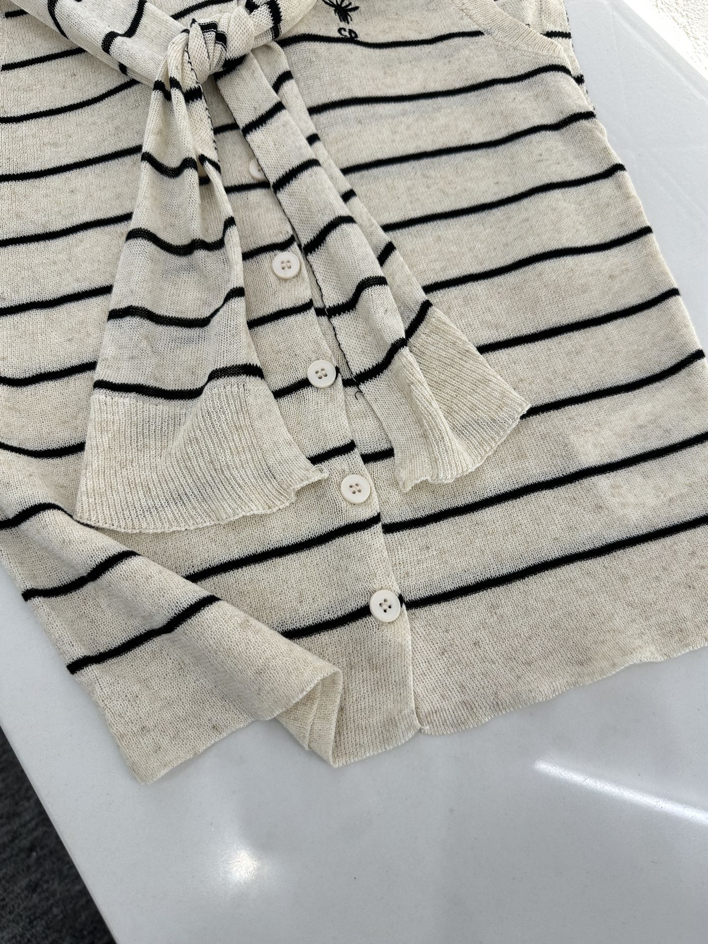 D 25 Shawl two-piece knitted top