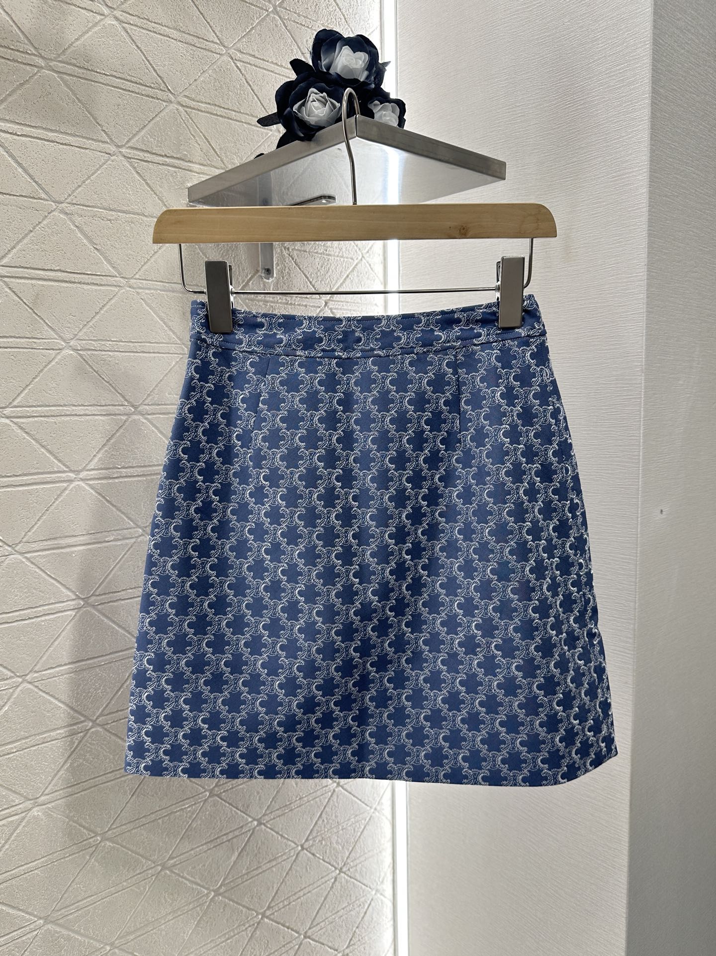 CE 2025 new embroidered denim lapel jacket skirt suit