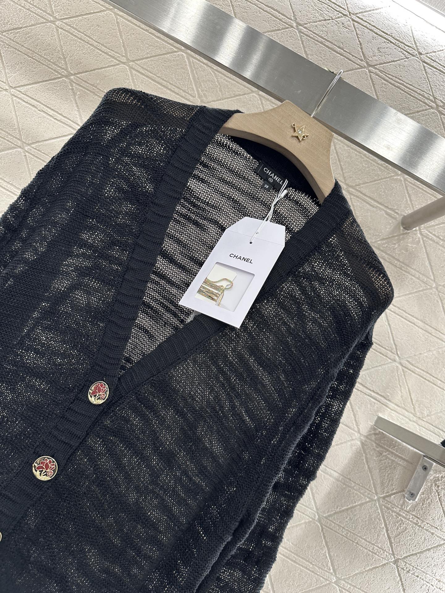 C 25 Gold thread embroidered hem knitted cardigan