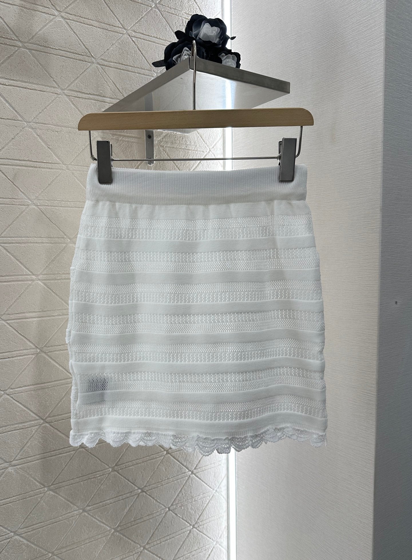 M 25 Lace knitted short-sleeved skirt set