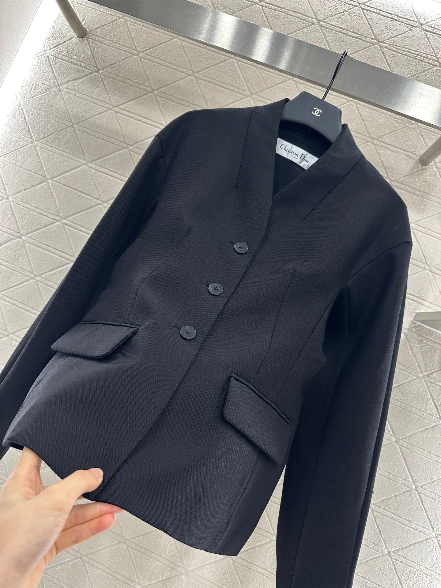 D 25 Silk-blend long-sleeved oversized coat