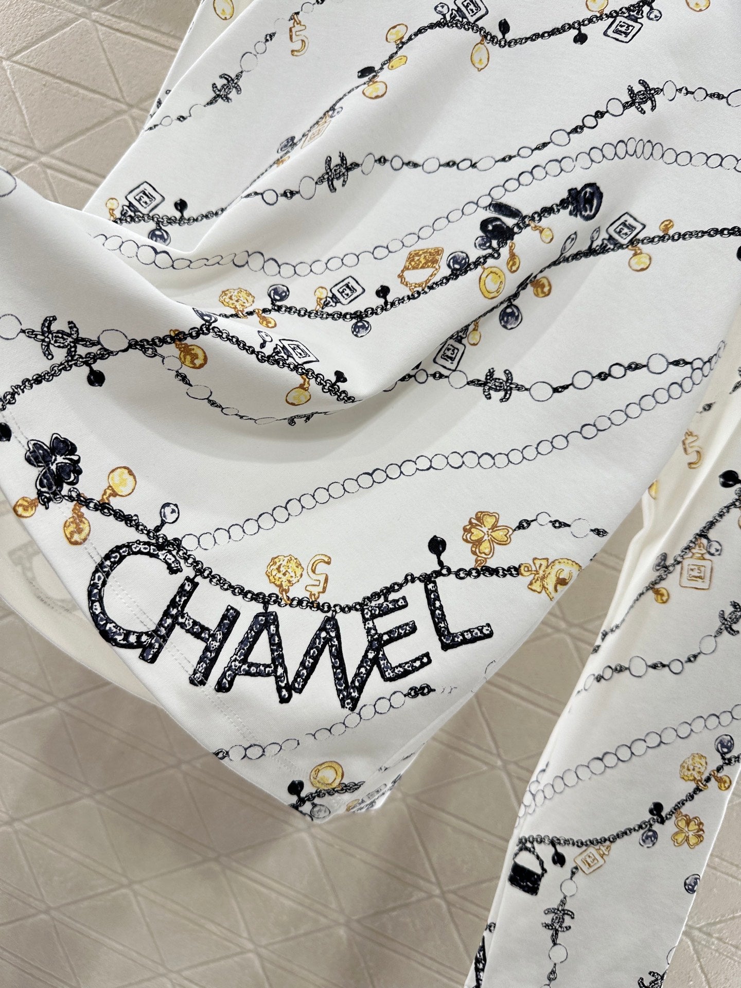 C 25 Printed Crew Neck Long Sleeve